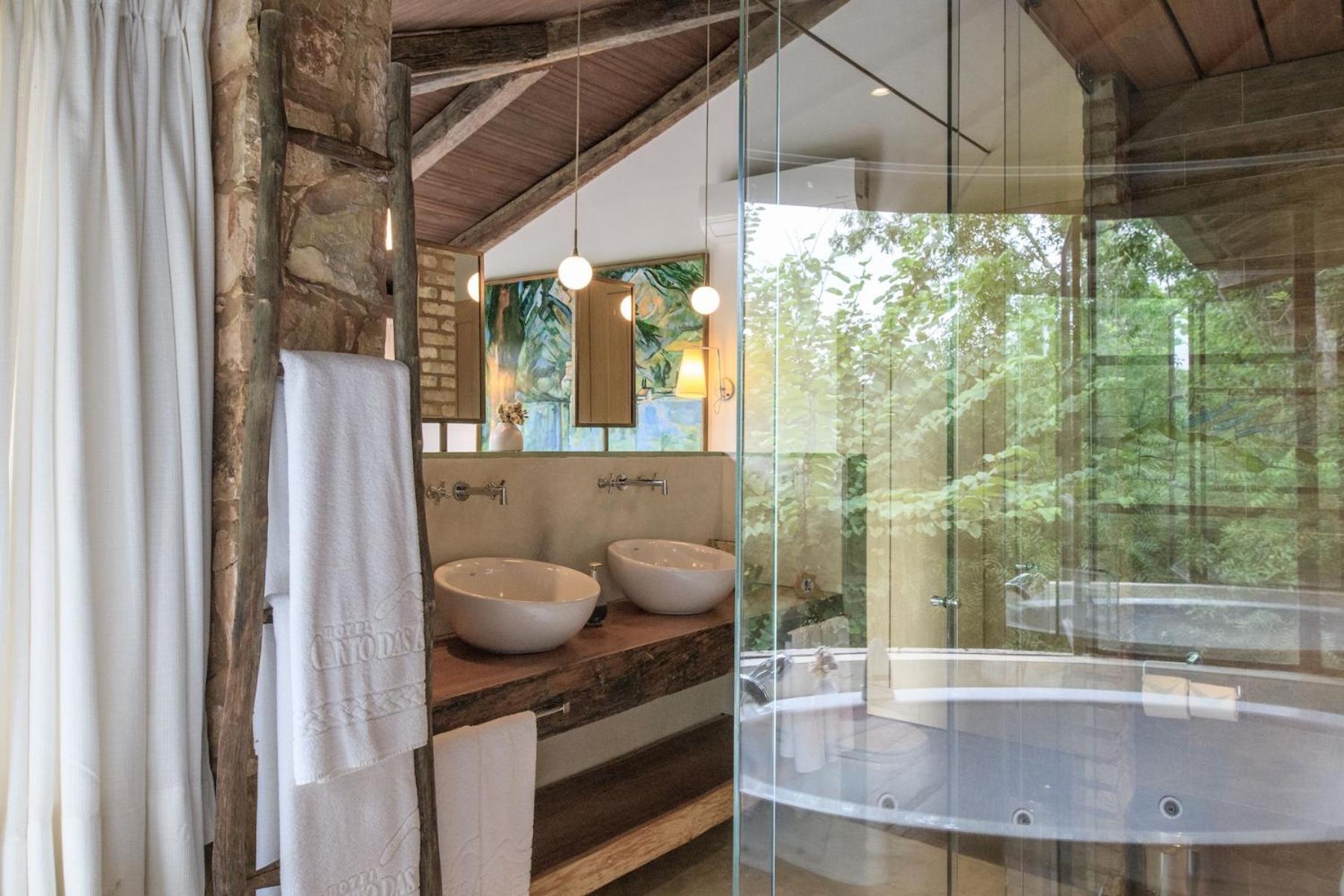 Suite Diamante Spa Bath Pool