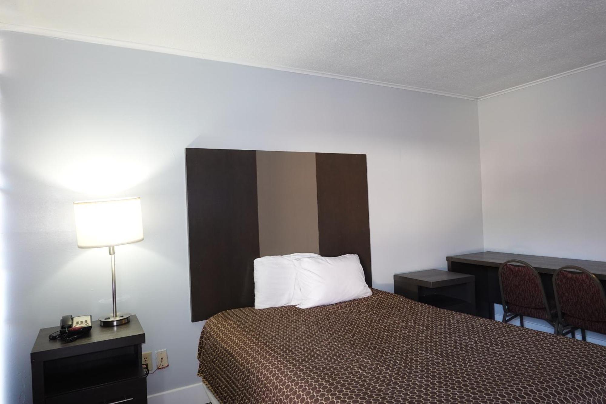 Standard Queen Room,1746888697:JPEG