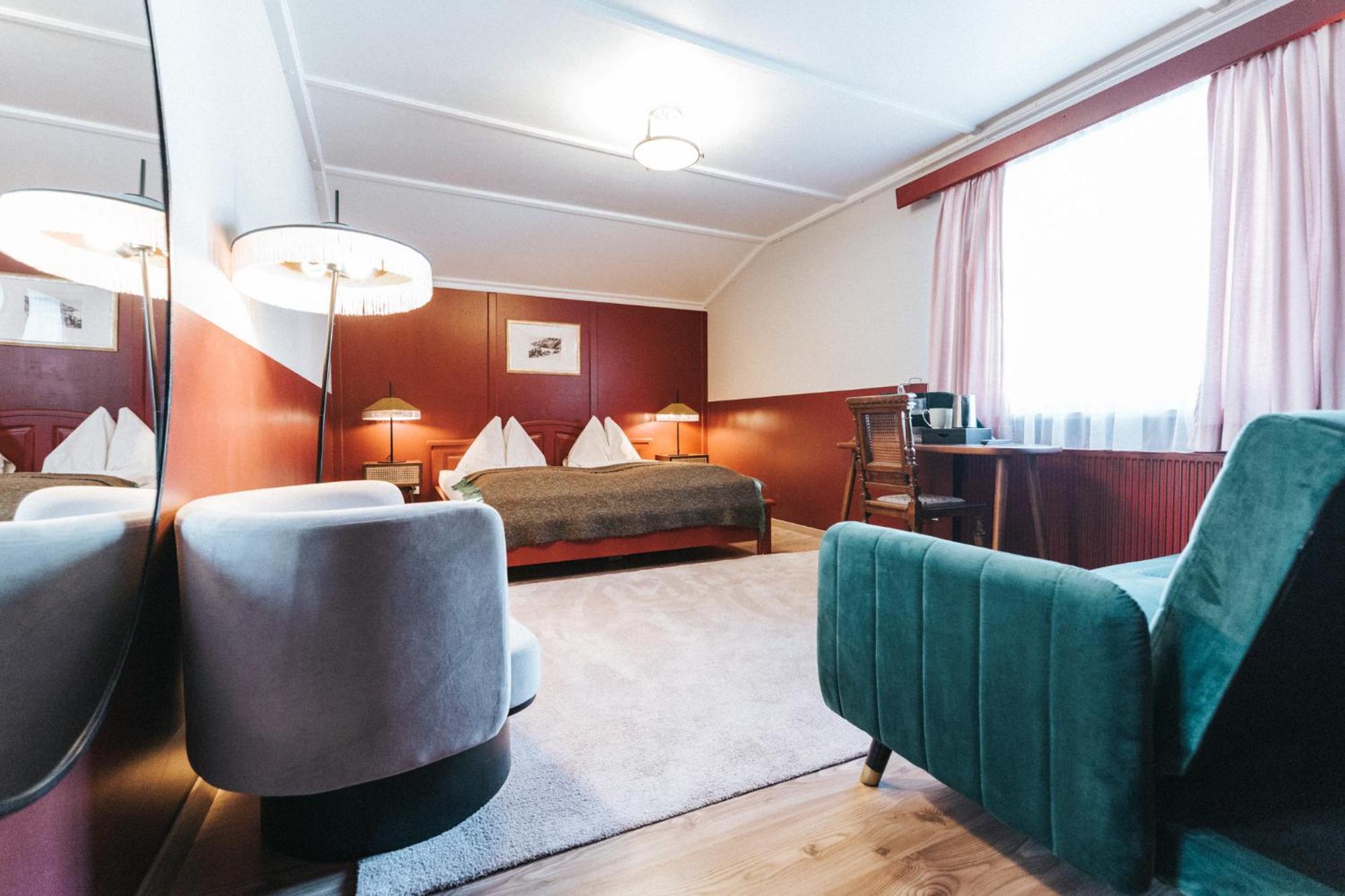 Double Room Mountain View