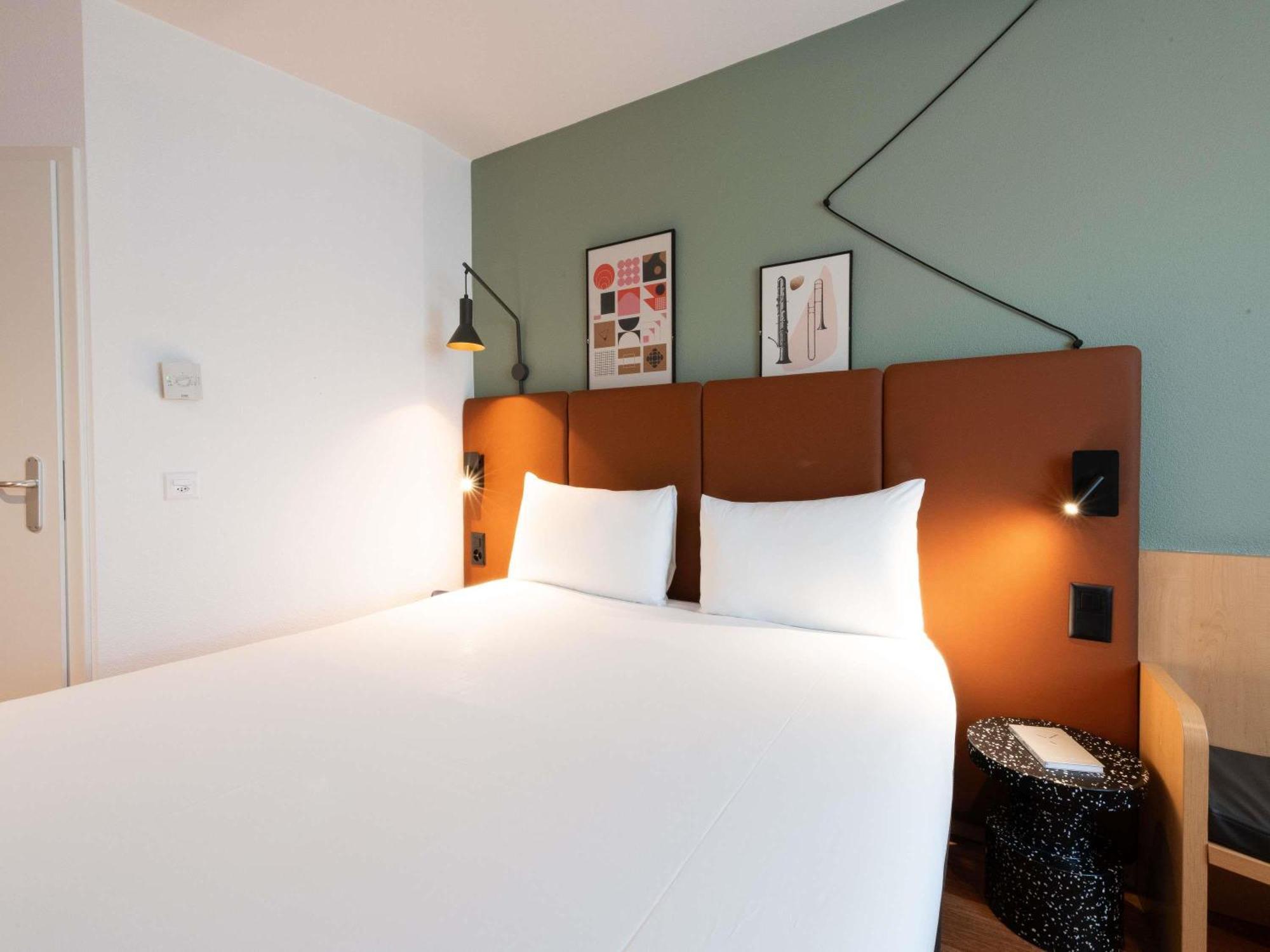 Standard Room 1 Double Bed