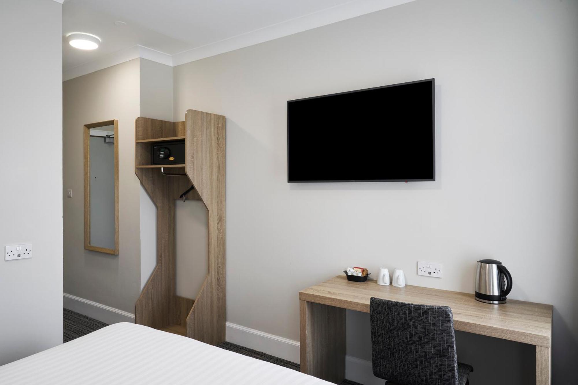 Efficient Double Efficient Room 1 Double