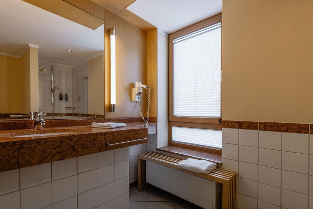 Deluxe Double Room,1772876849:JPEG