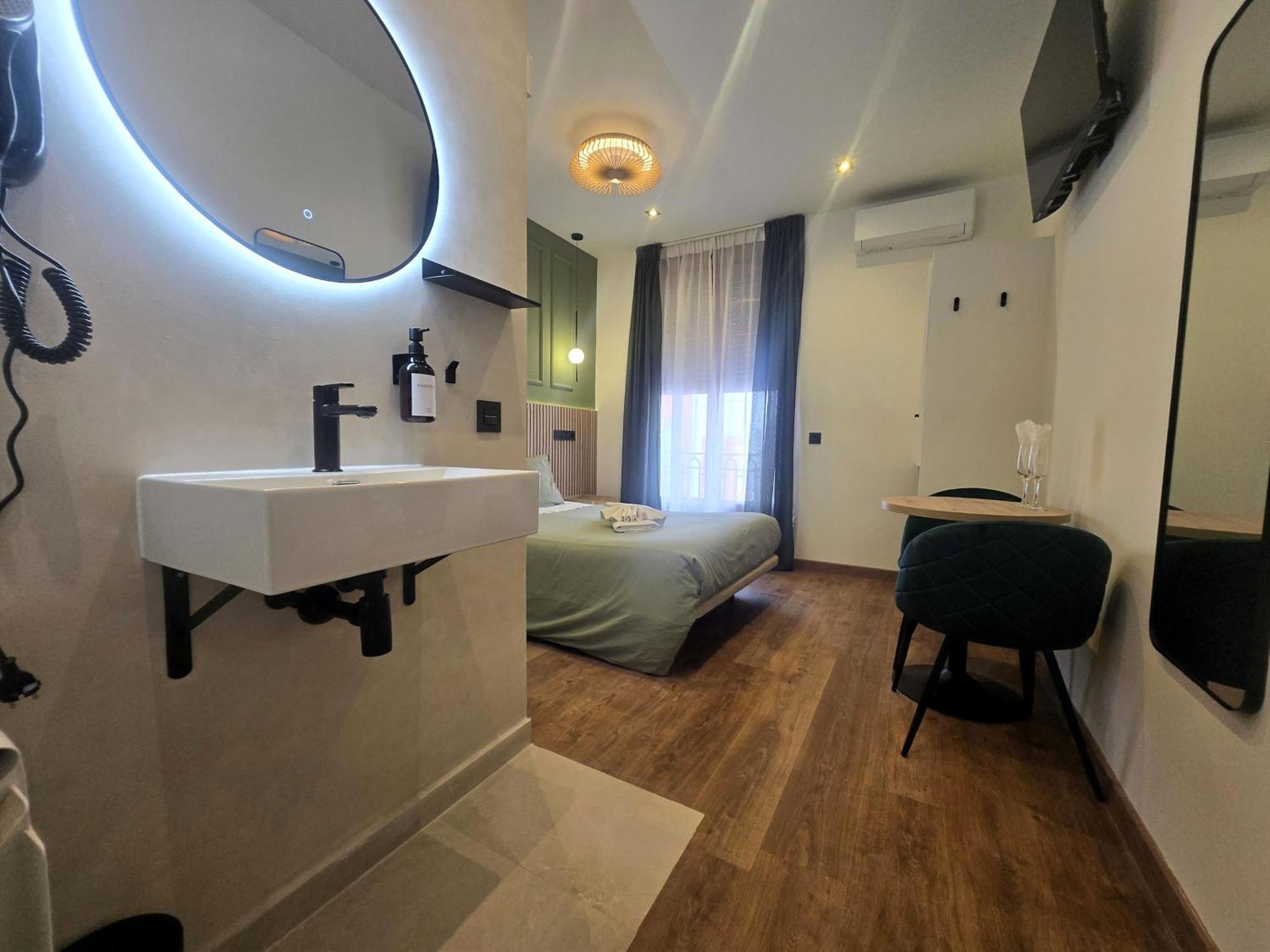 Double Room