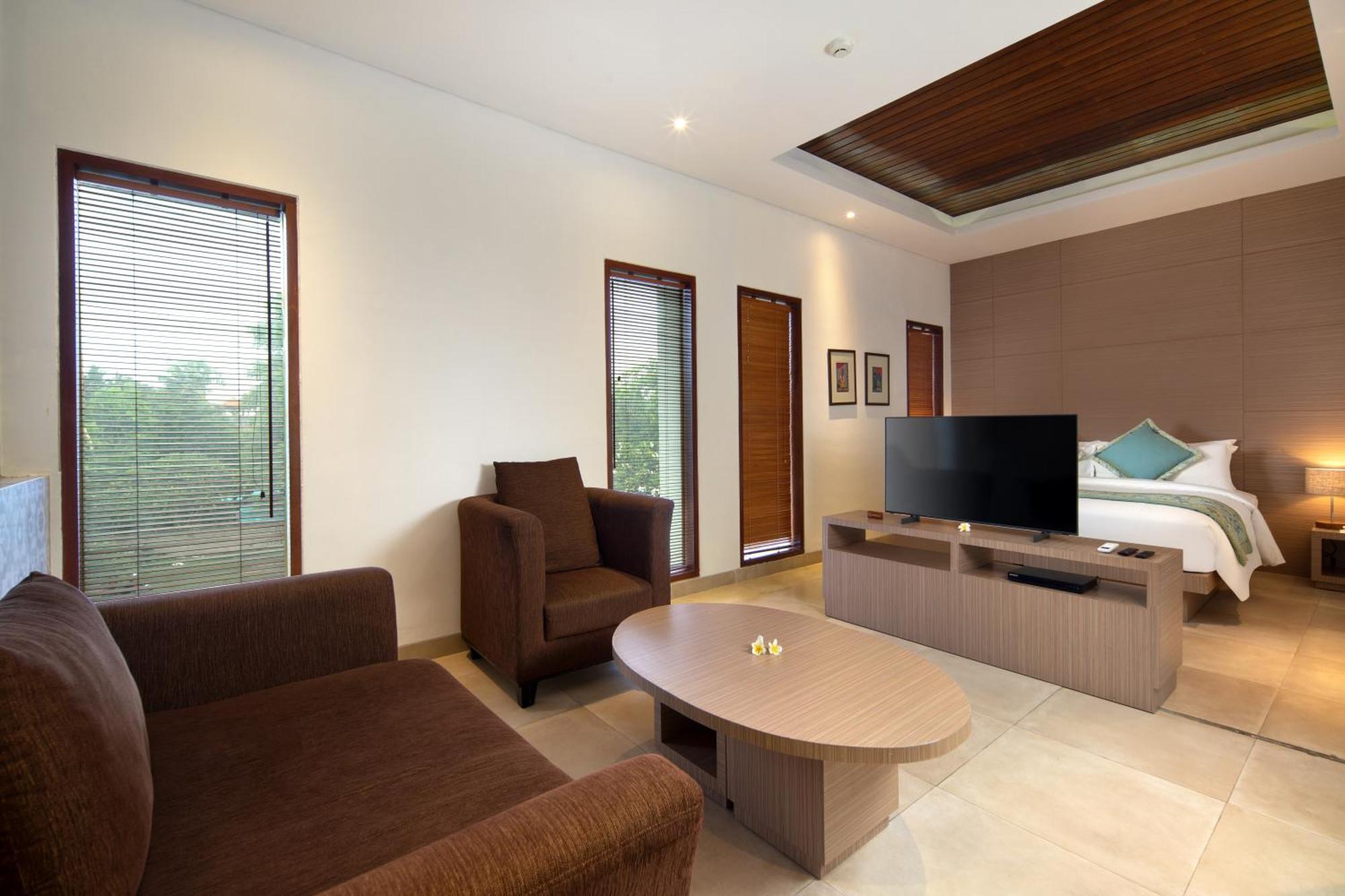 Grand Deluxe Living Room Return Boat Tranfer Shuttle Denpasar Sanur Denpasar