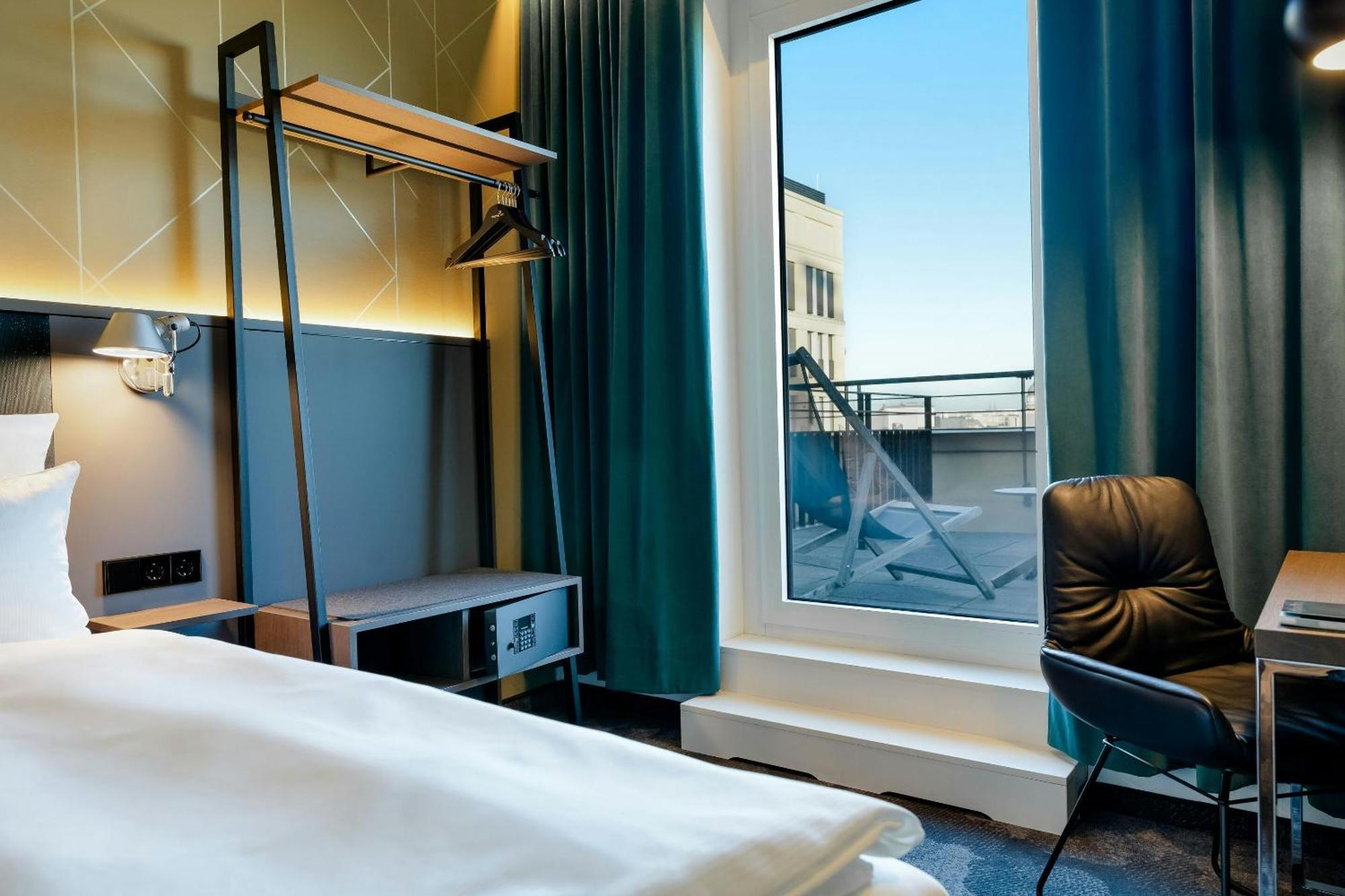 Standard Double Room Balcony,1746942569:JPEG