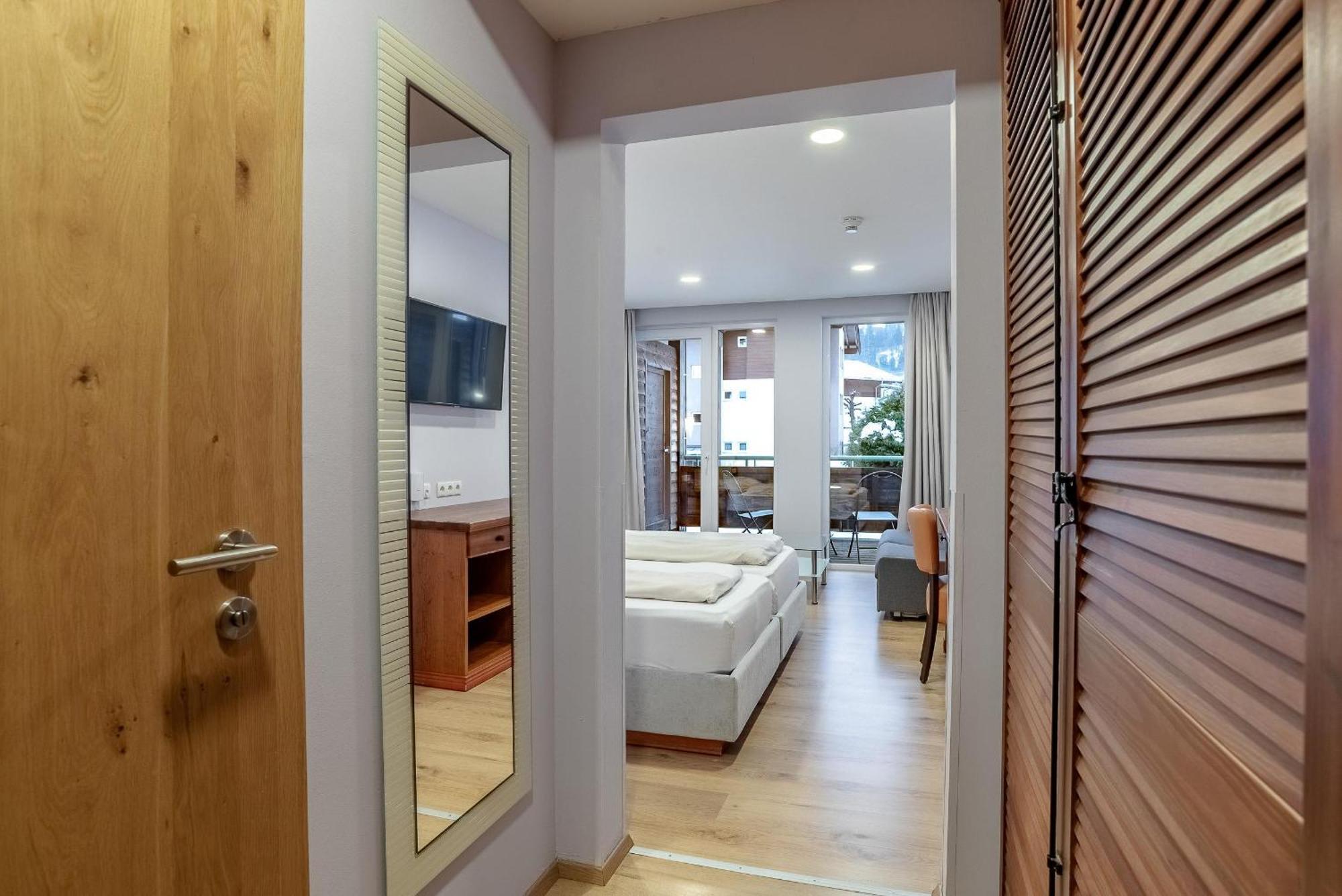 Double Room Mountain View