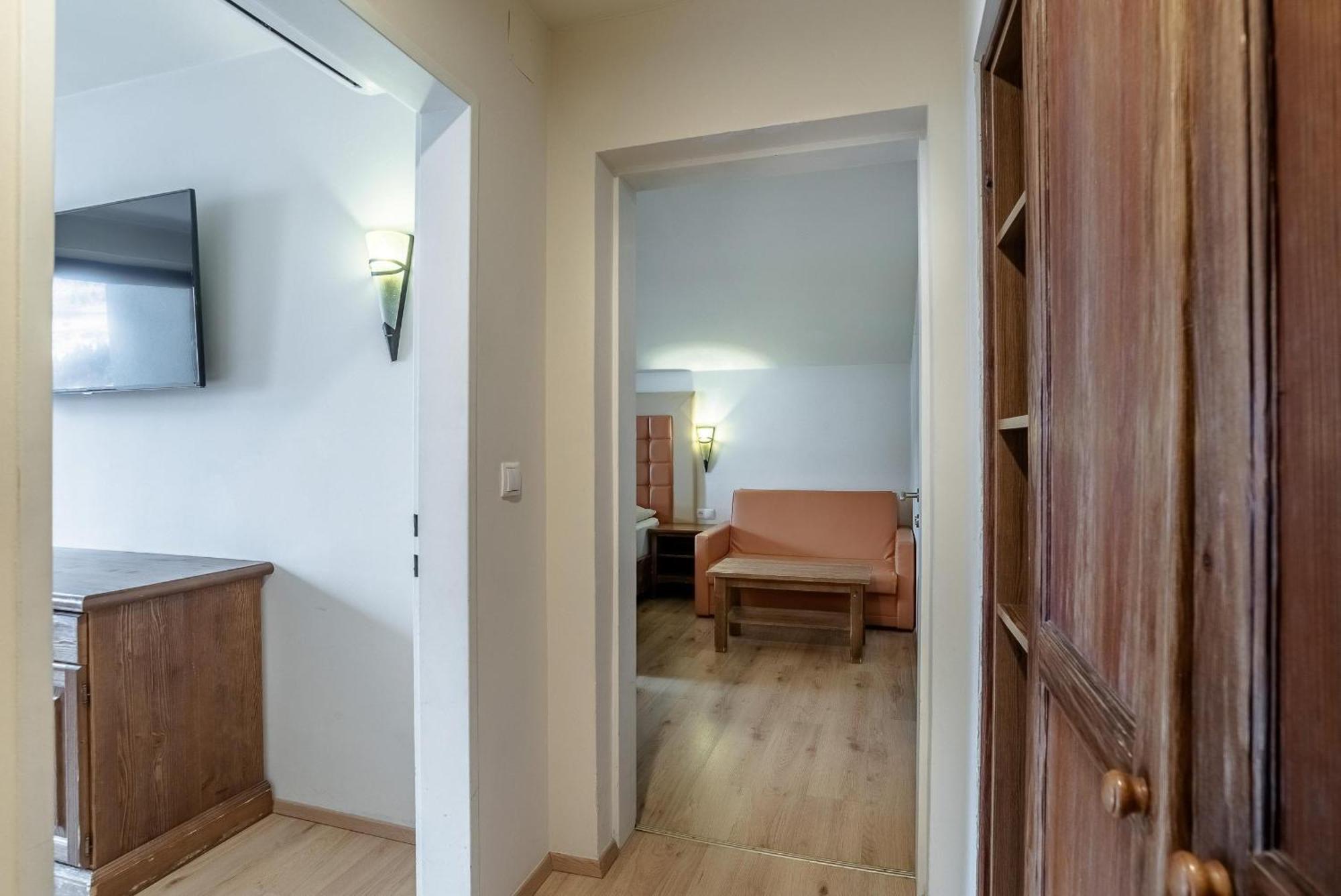 Quadruple Room Mountain View