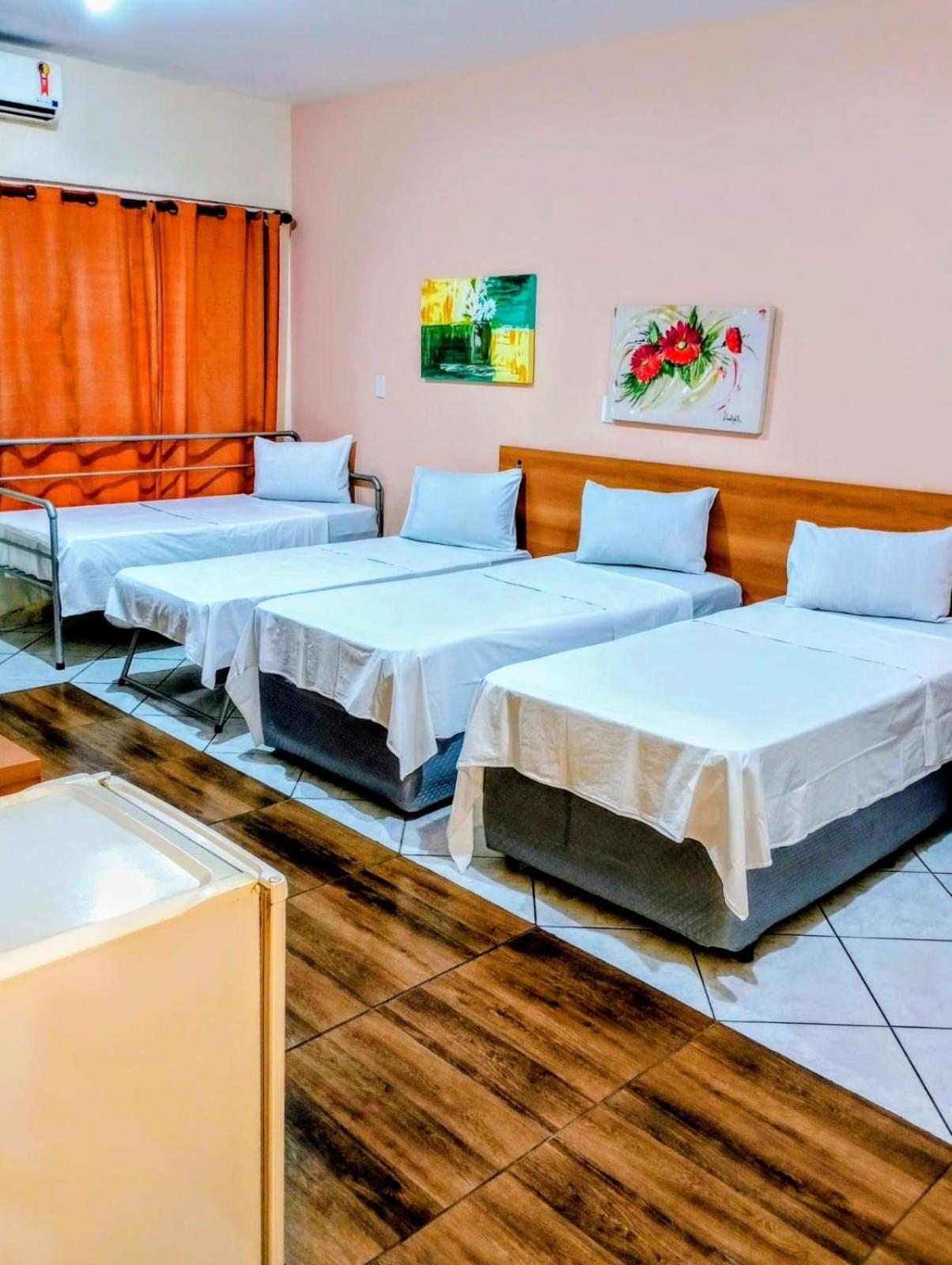 Deluxe Family Suite