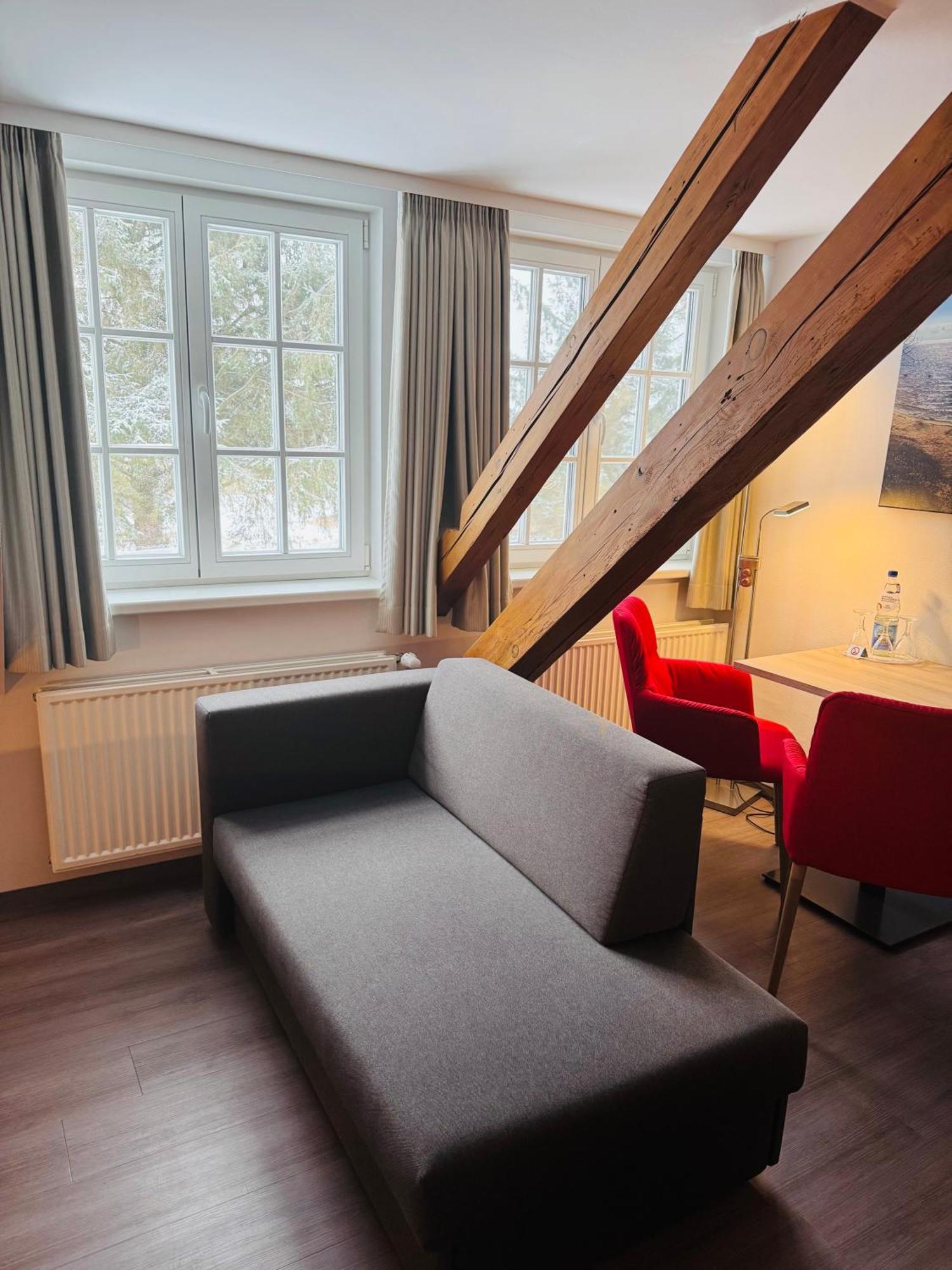 Standard Suite