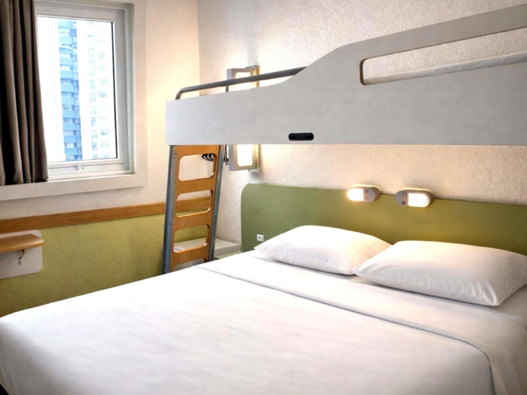 Superior Room One Double Bed One Single Bed,1747004229:JPEG
