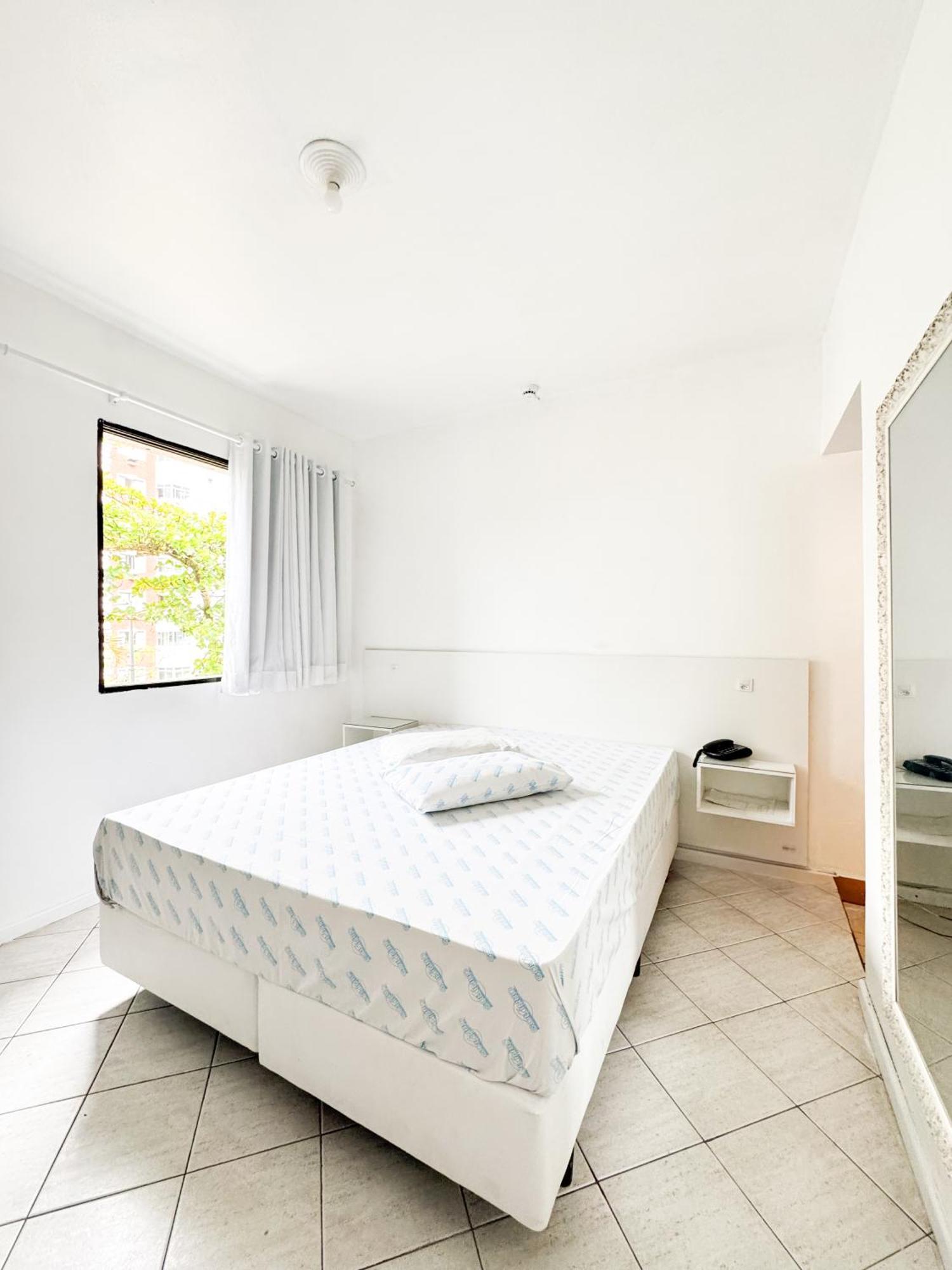 Quarto Individual