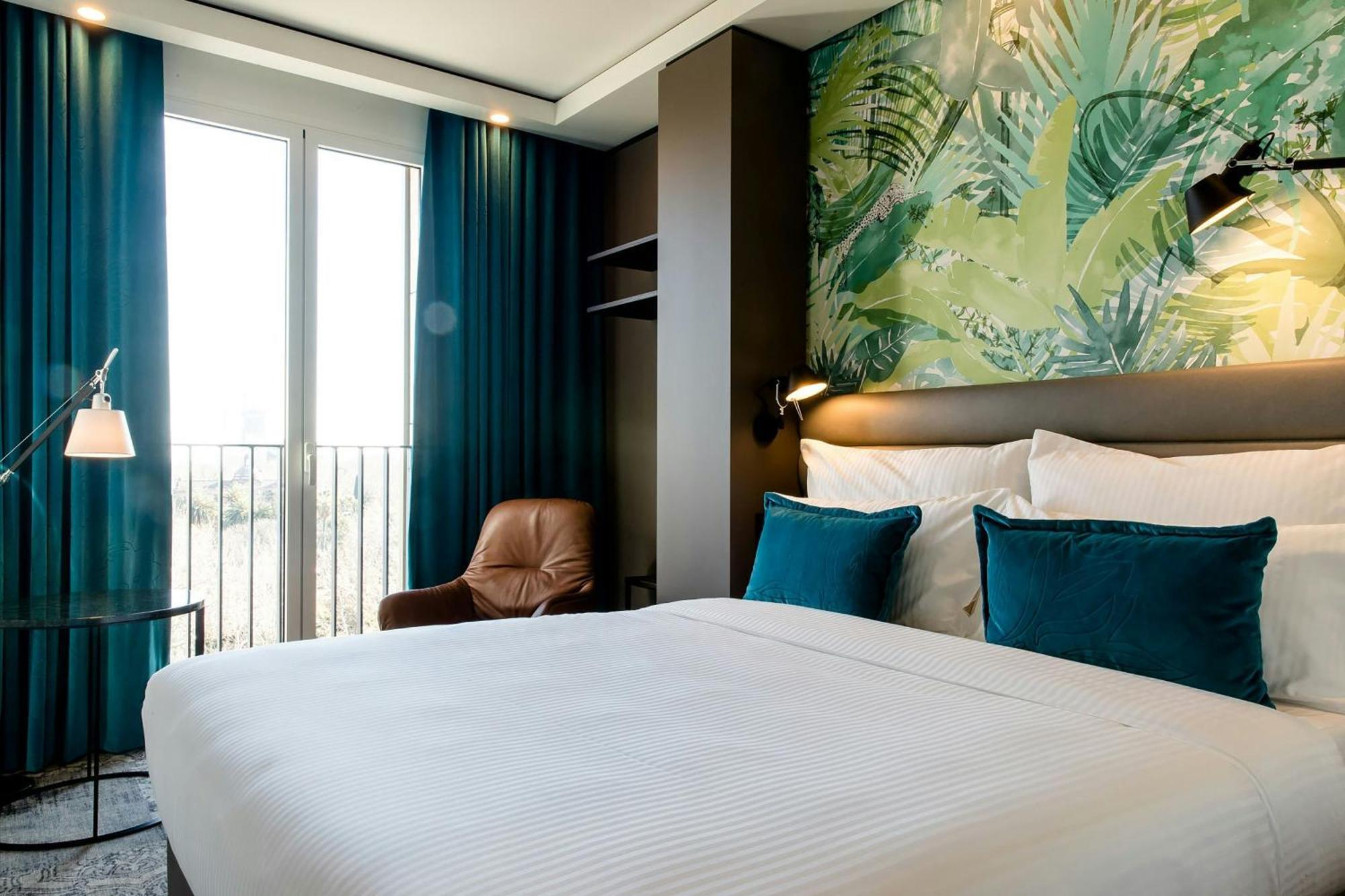 Double Room,1747014442:JPEG