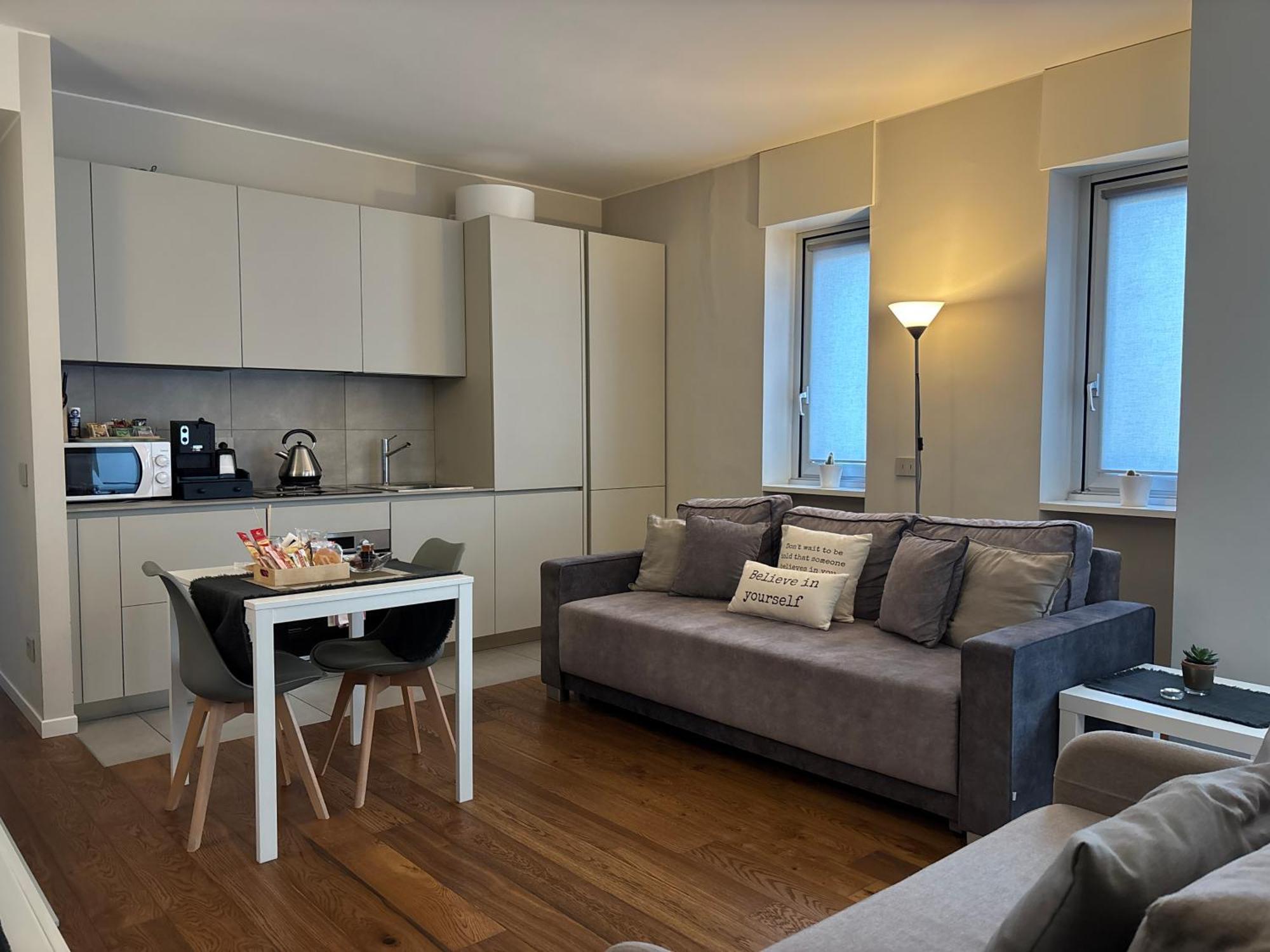 Three-Bedroom Deluxe Apartment