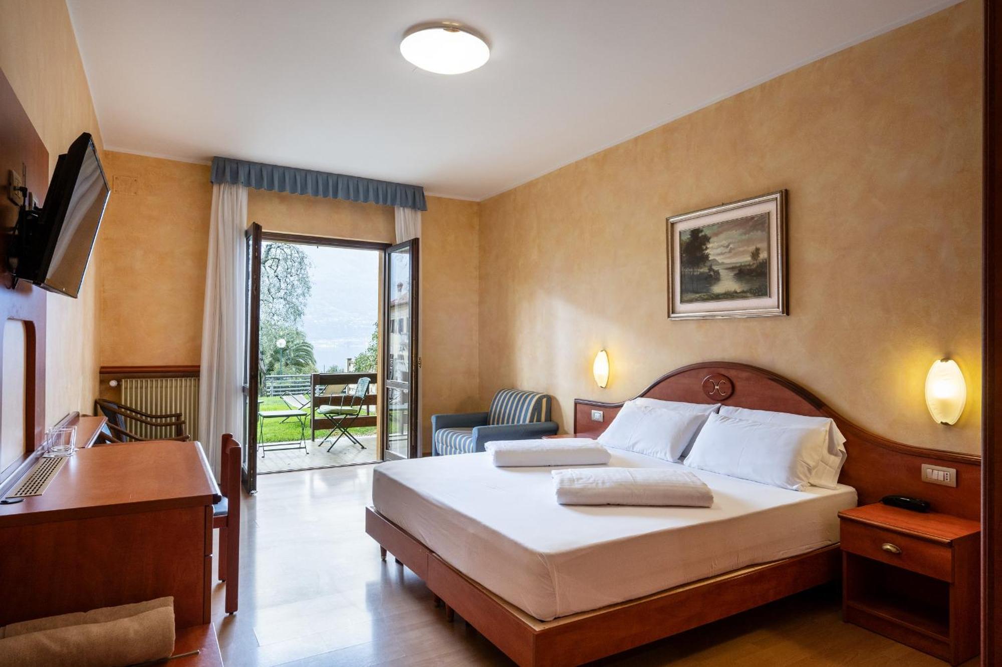 Superior Double Room,1664695702:JPEG