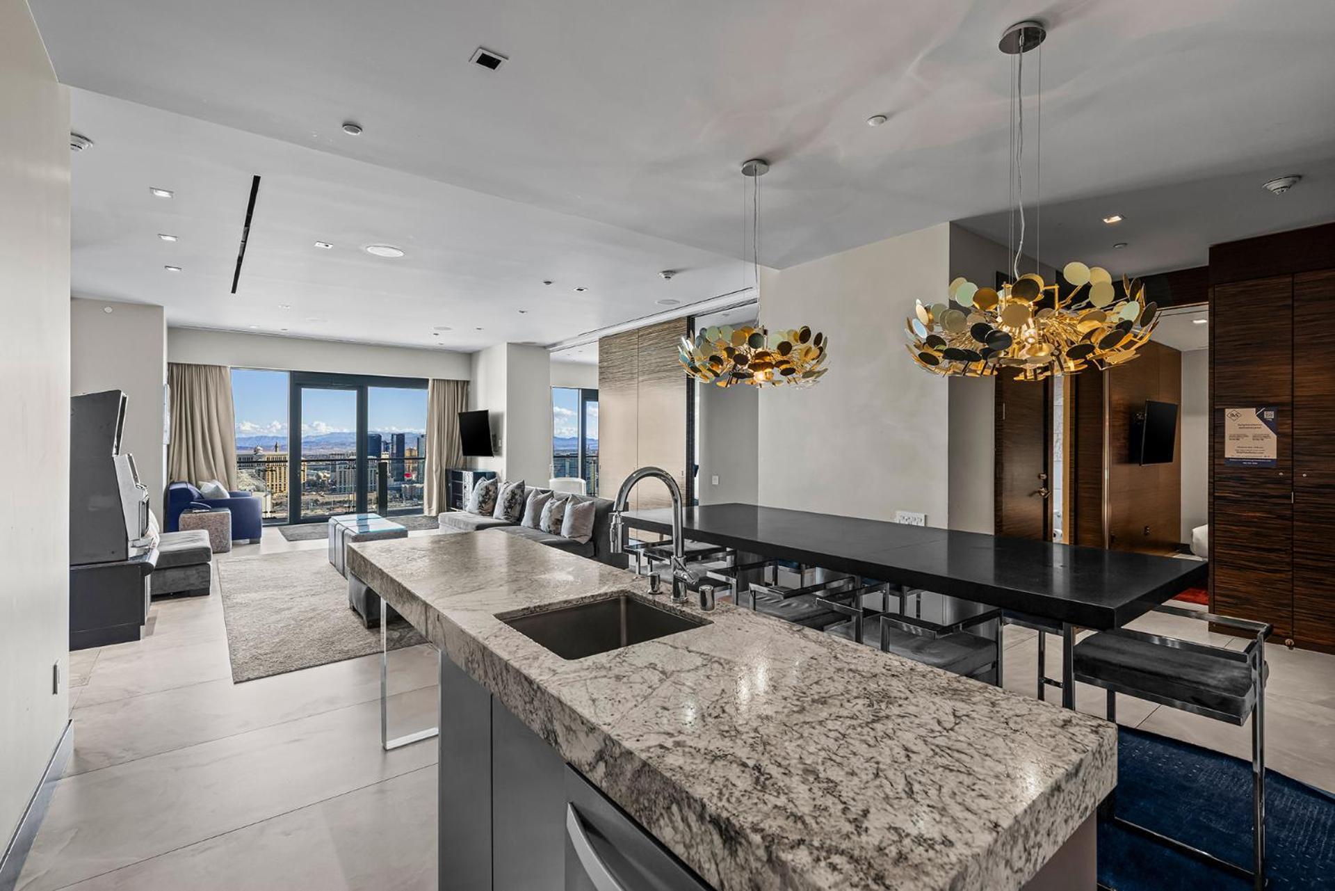 Luxurious Penthouse | Full Strip View & Private Balcony