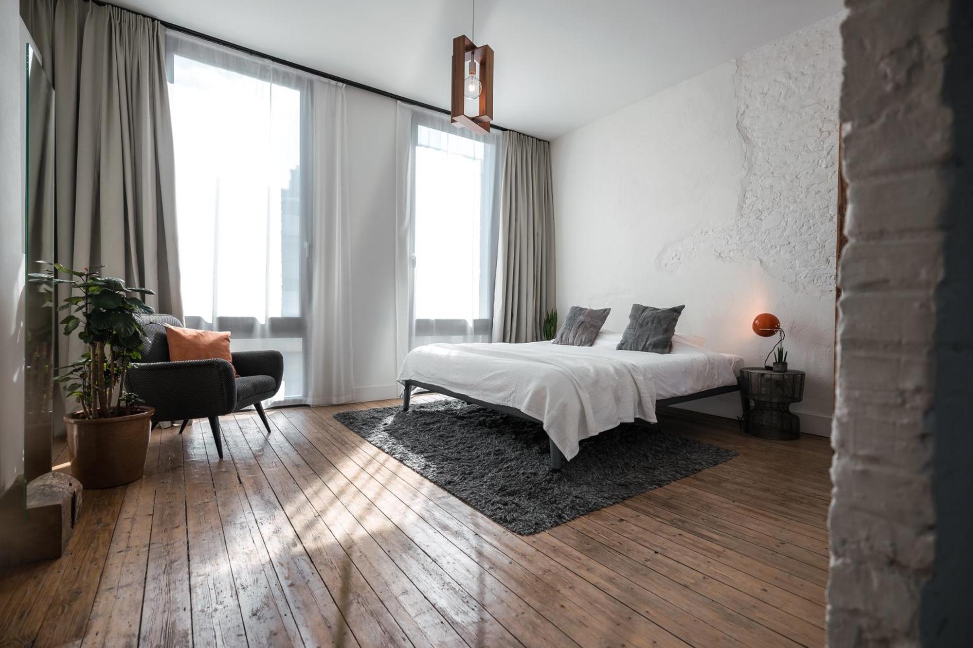 Double Room Private Bathroom