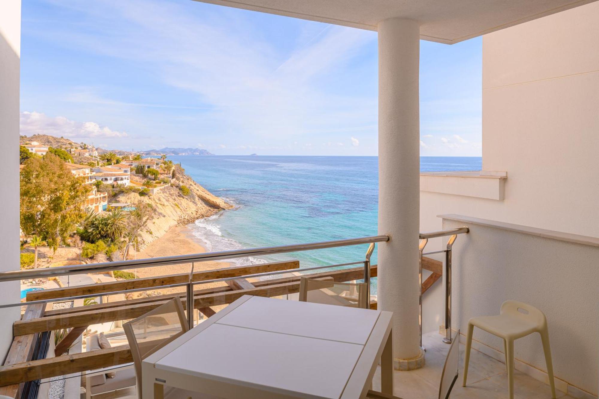 Two-Bedroom Apartment Balcony or Terrace