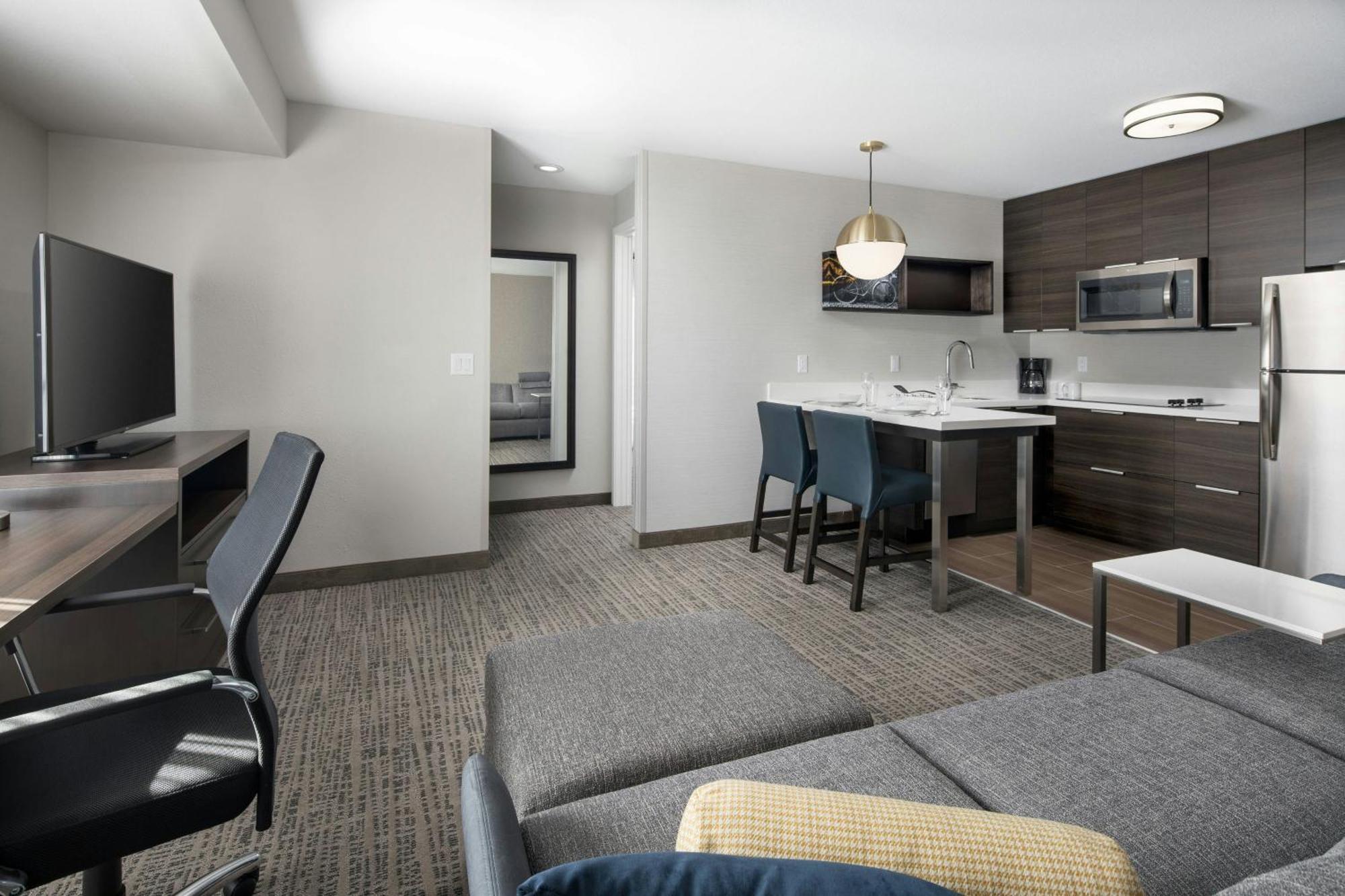 1 Bedroom Suite 1 King Bed Sofa bed City View