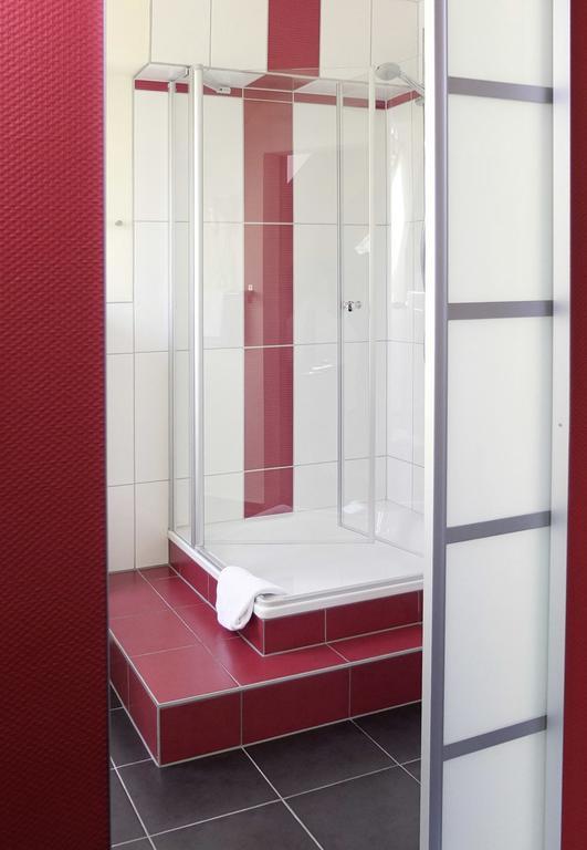 Double Room,1683804811:JPEG