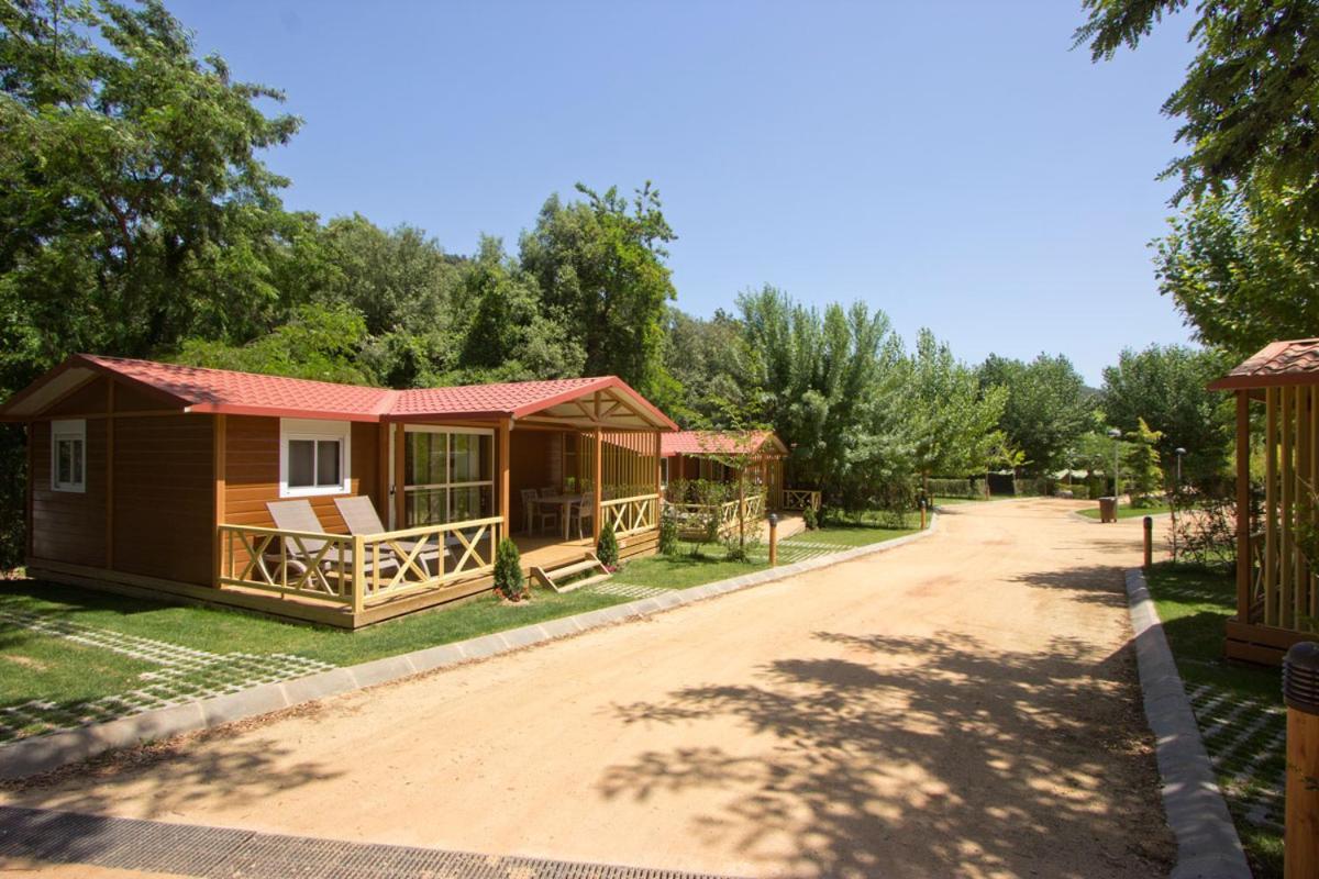 Three-Bedroom Bungalow,1756320939:JPEG
