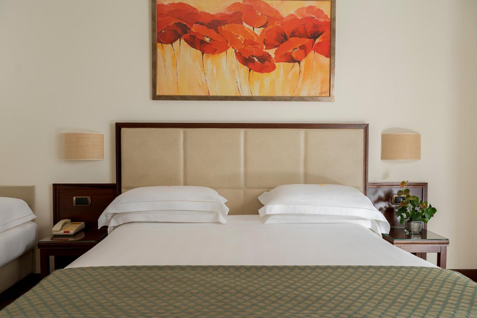 Triple Room,1756404131:JPEG