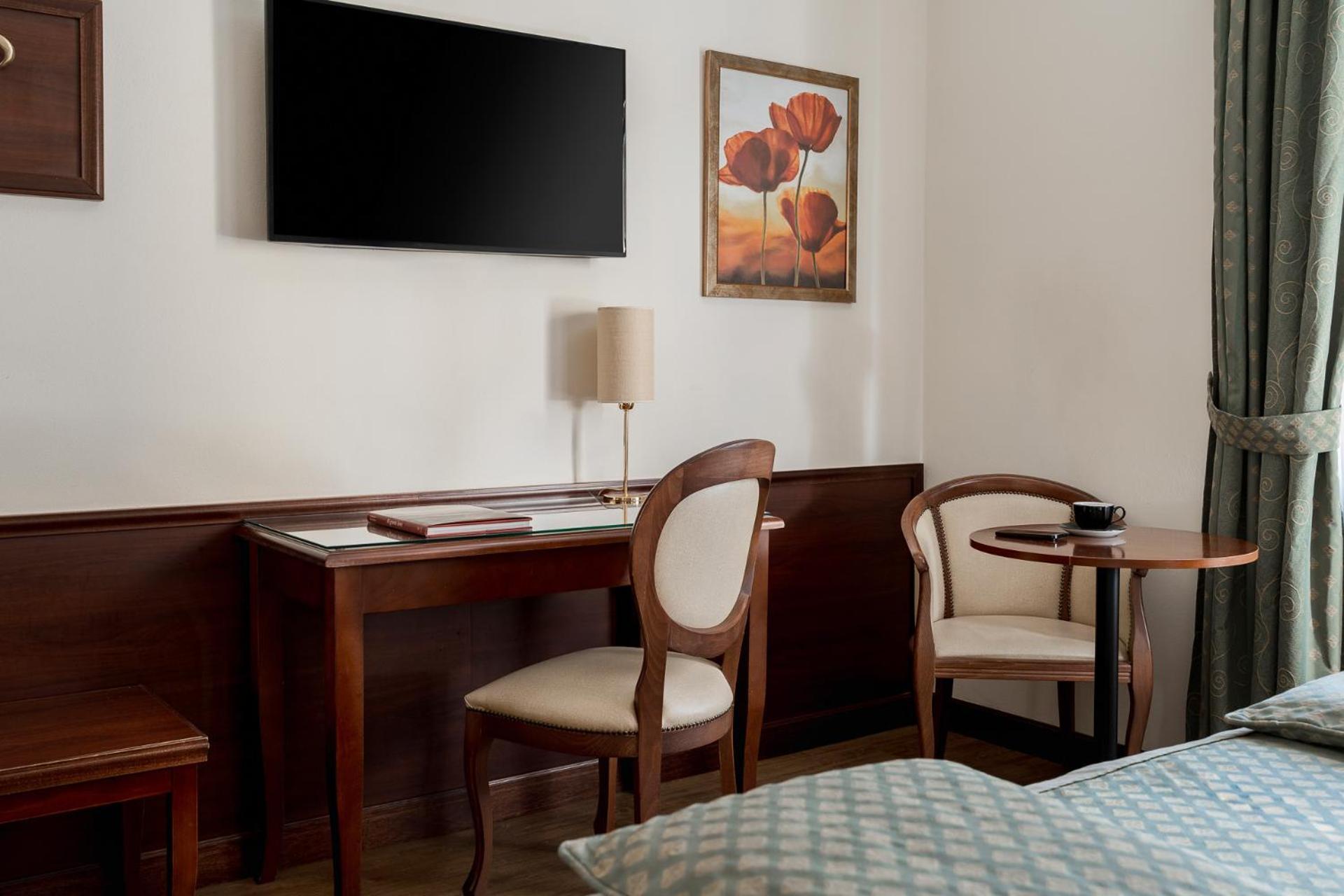 Superior Double or Twin Room