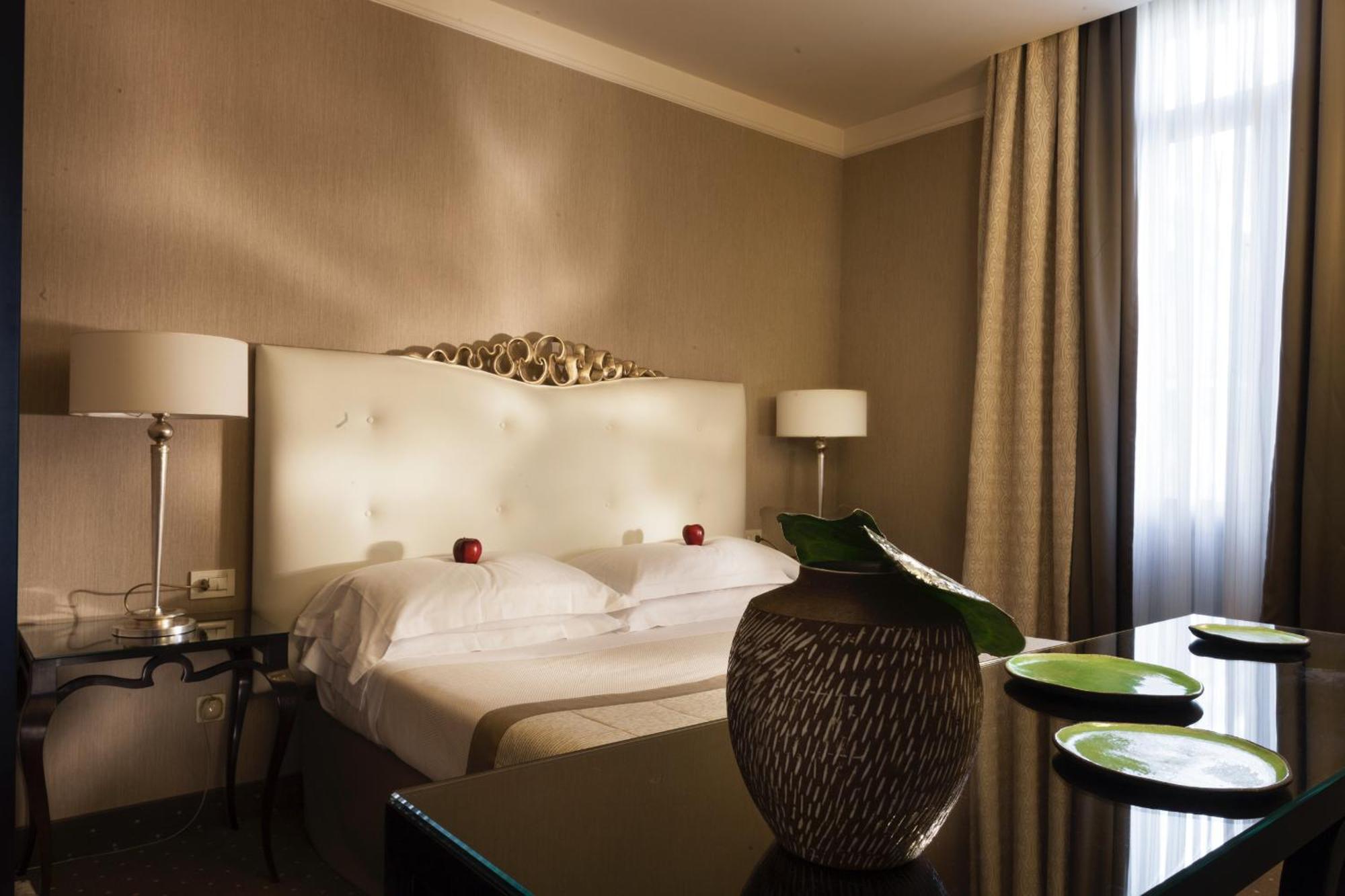 Executive Double Room Lake View
