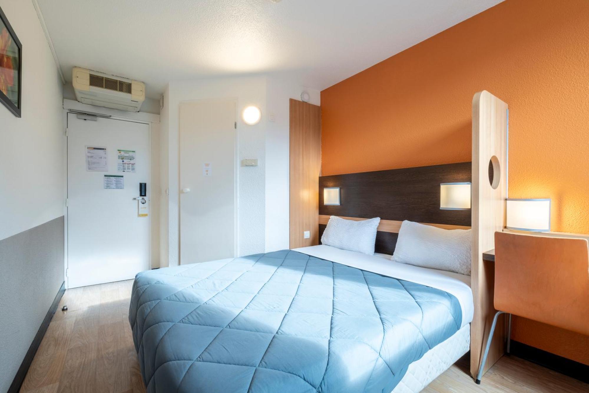 Double Room,1756407565:JPEG