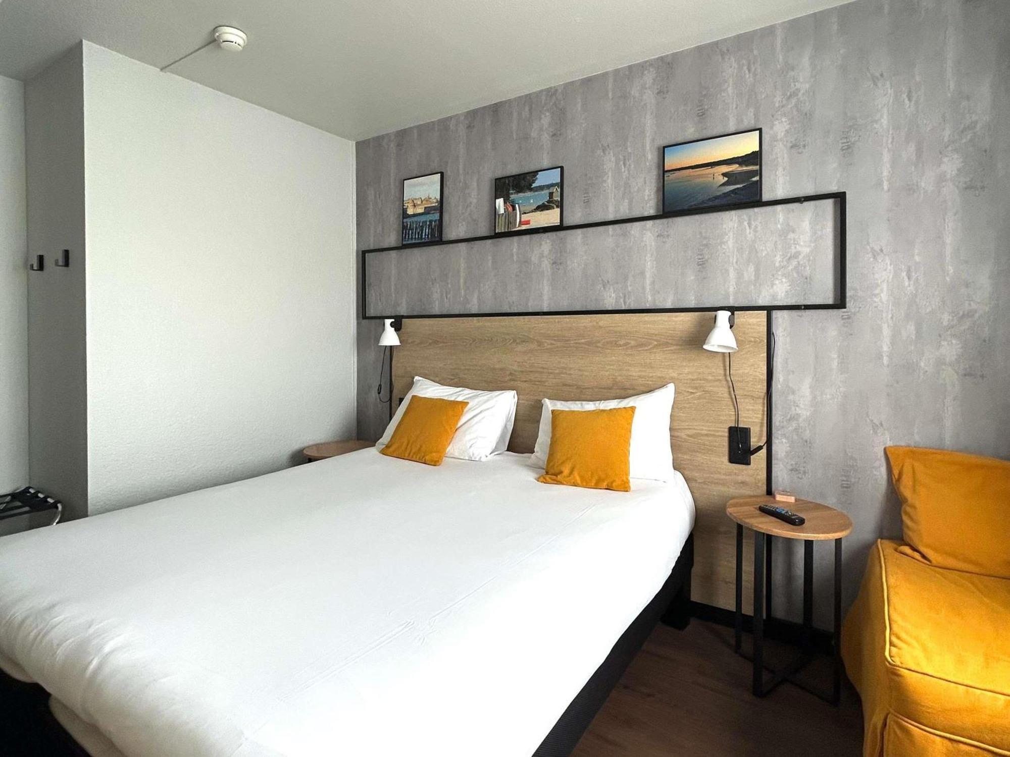 Standard Room One Double Bed One Single Bed