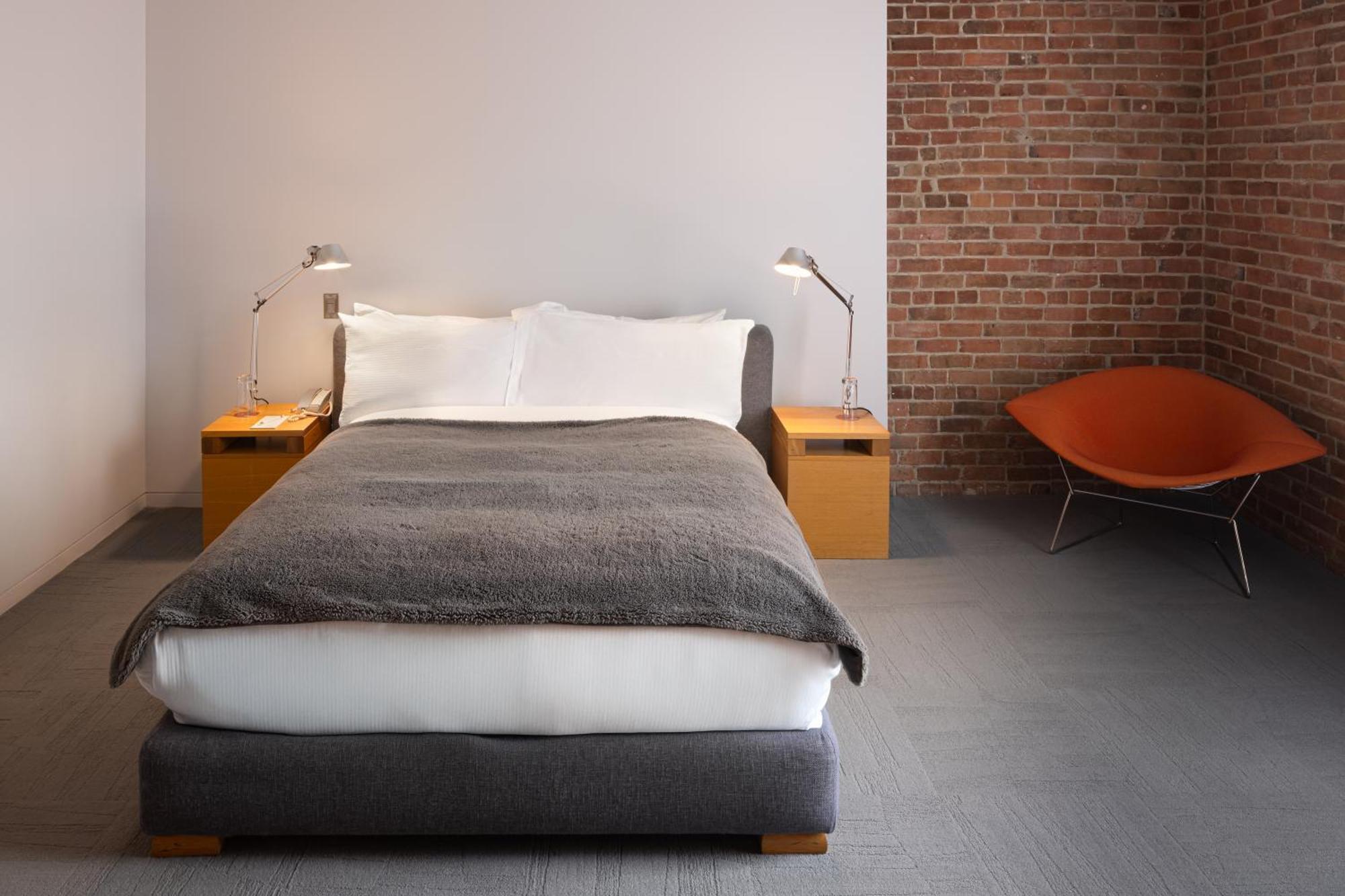 Corner Loft