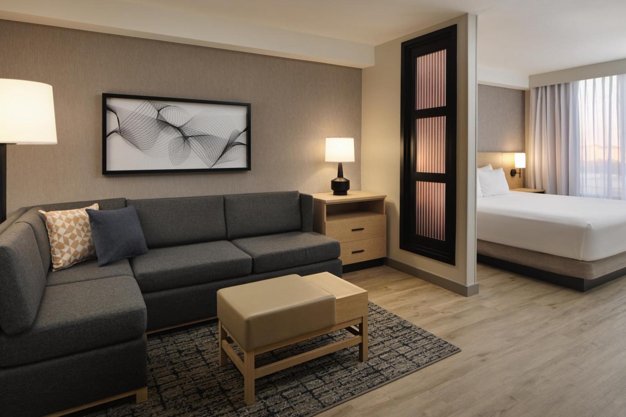 King Room Sofa Bed High Floor,1756446146:JPEG