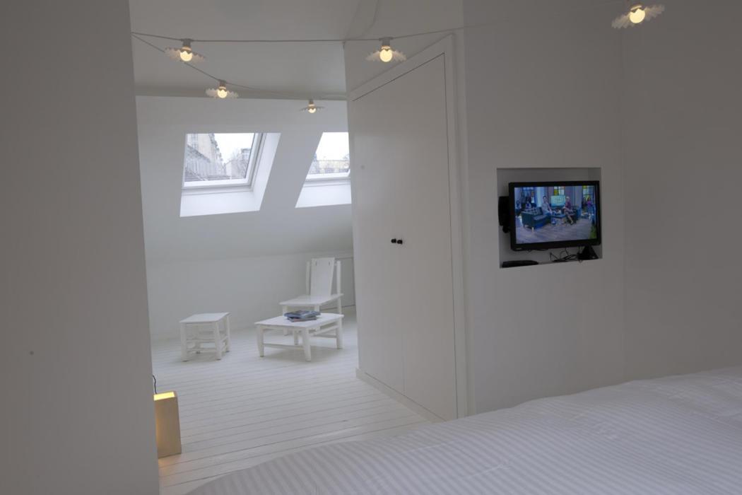 Twin Room Shower