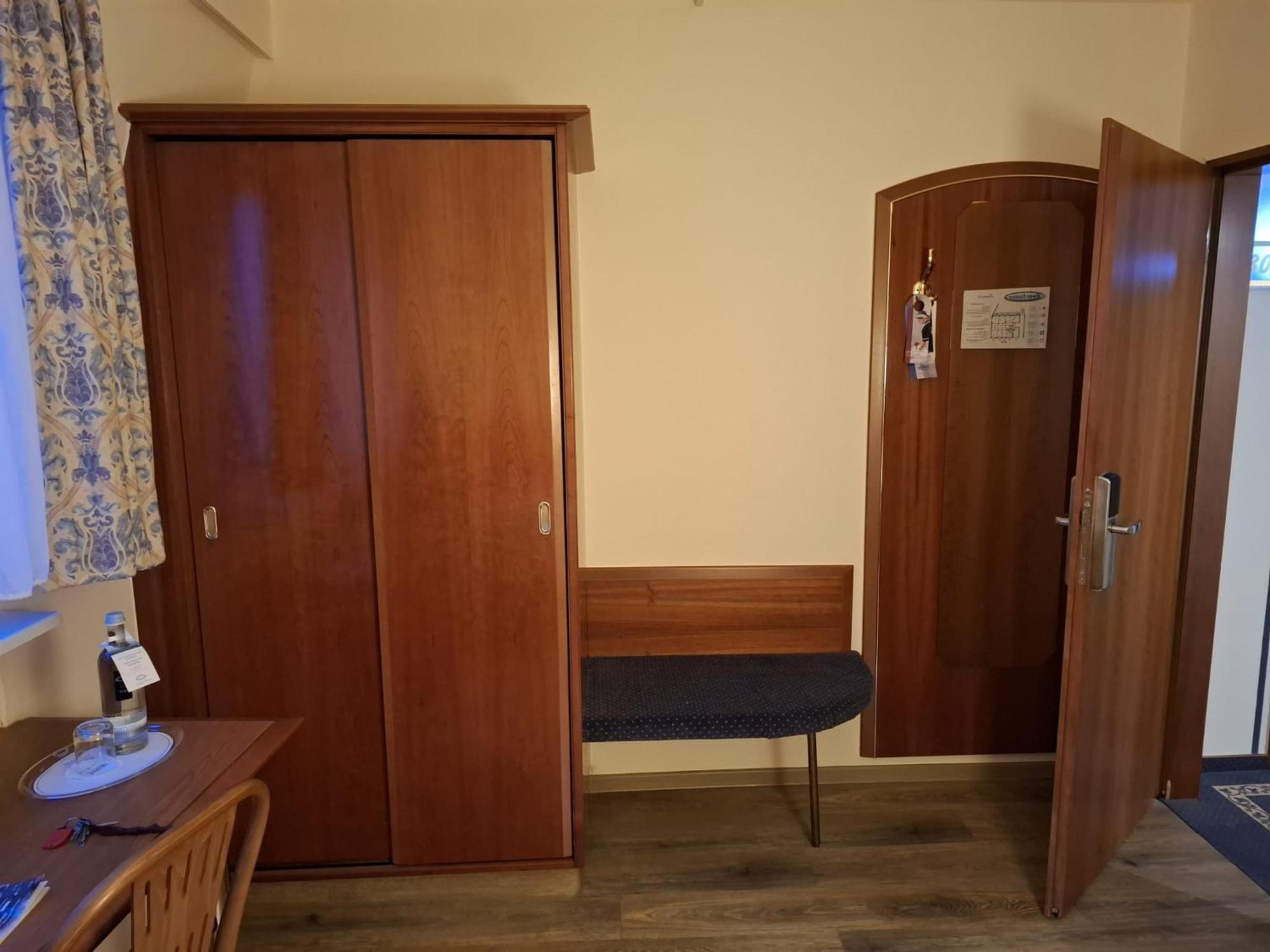 Small Single Room