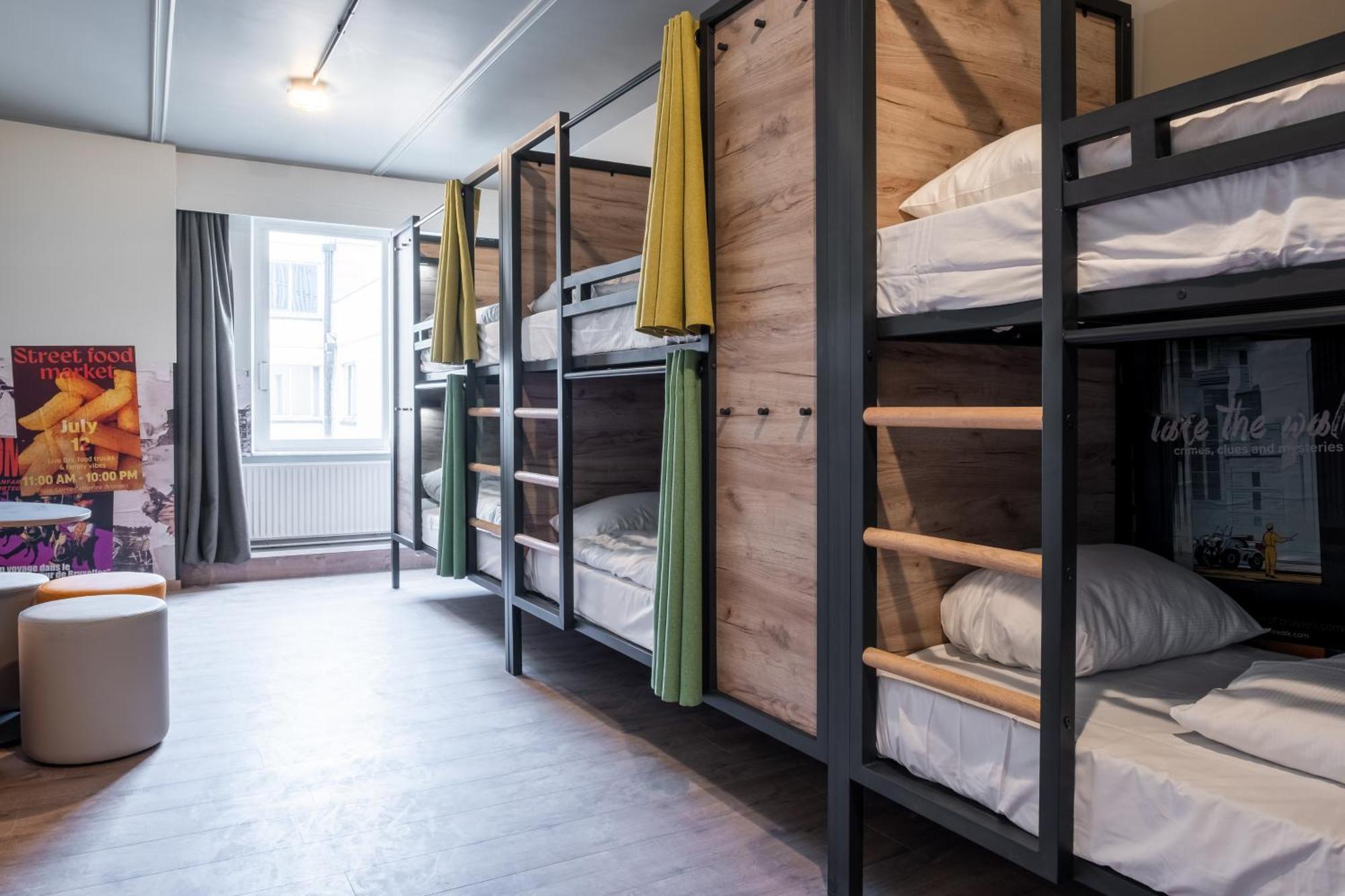 Bed 6-Bed Mixed Dormitory Room