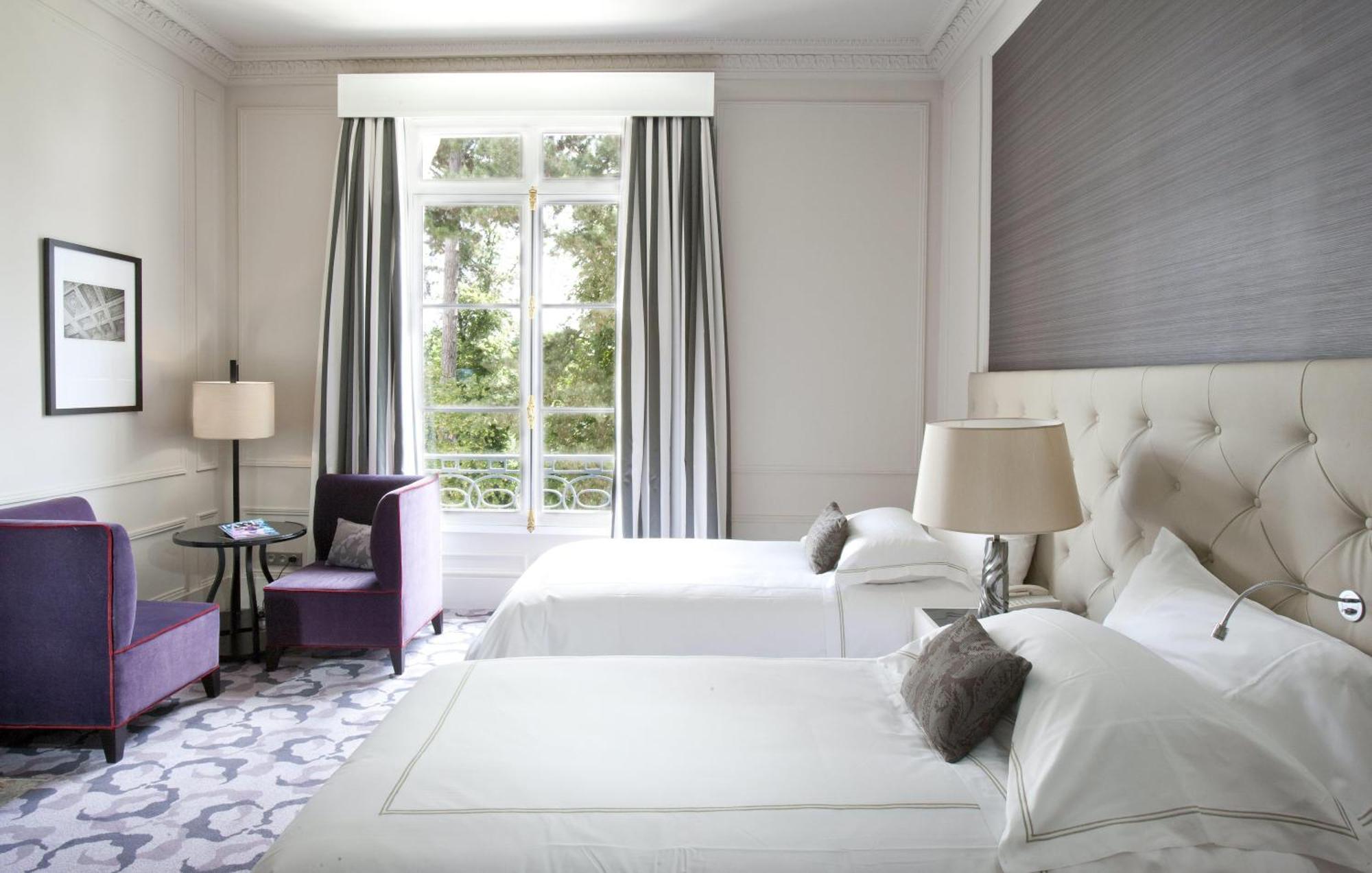 Palace 5 Star Deluxe Twin Room Garden View