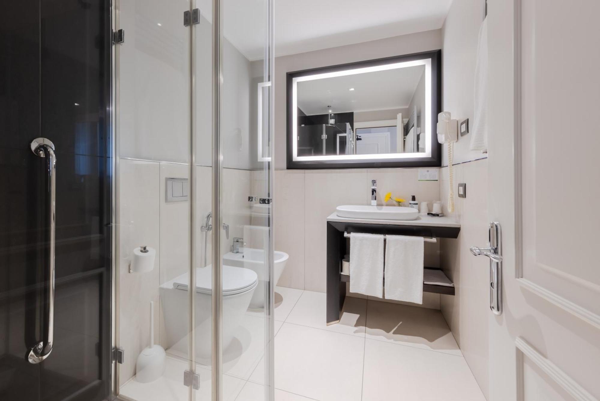Classic Double or Twin Room