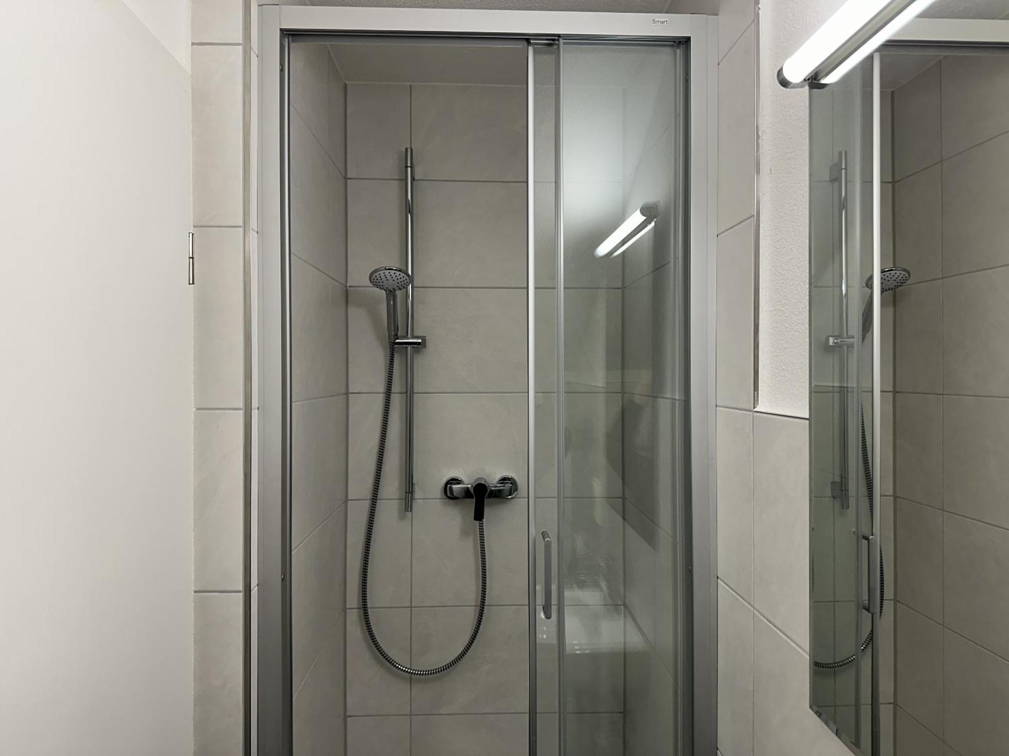 Double Room Private Bathroom