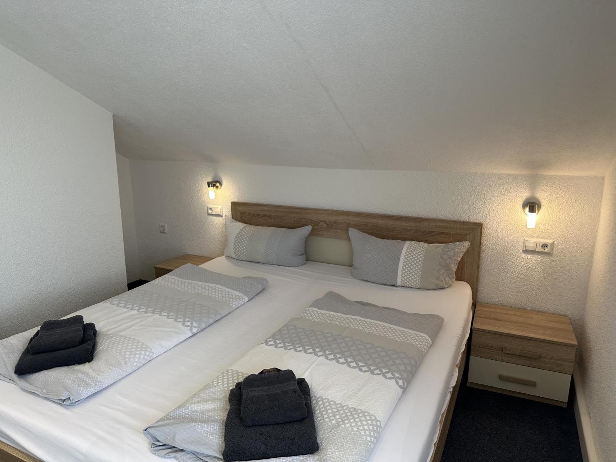 Double Room Private Bathroom