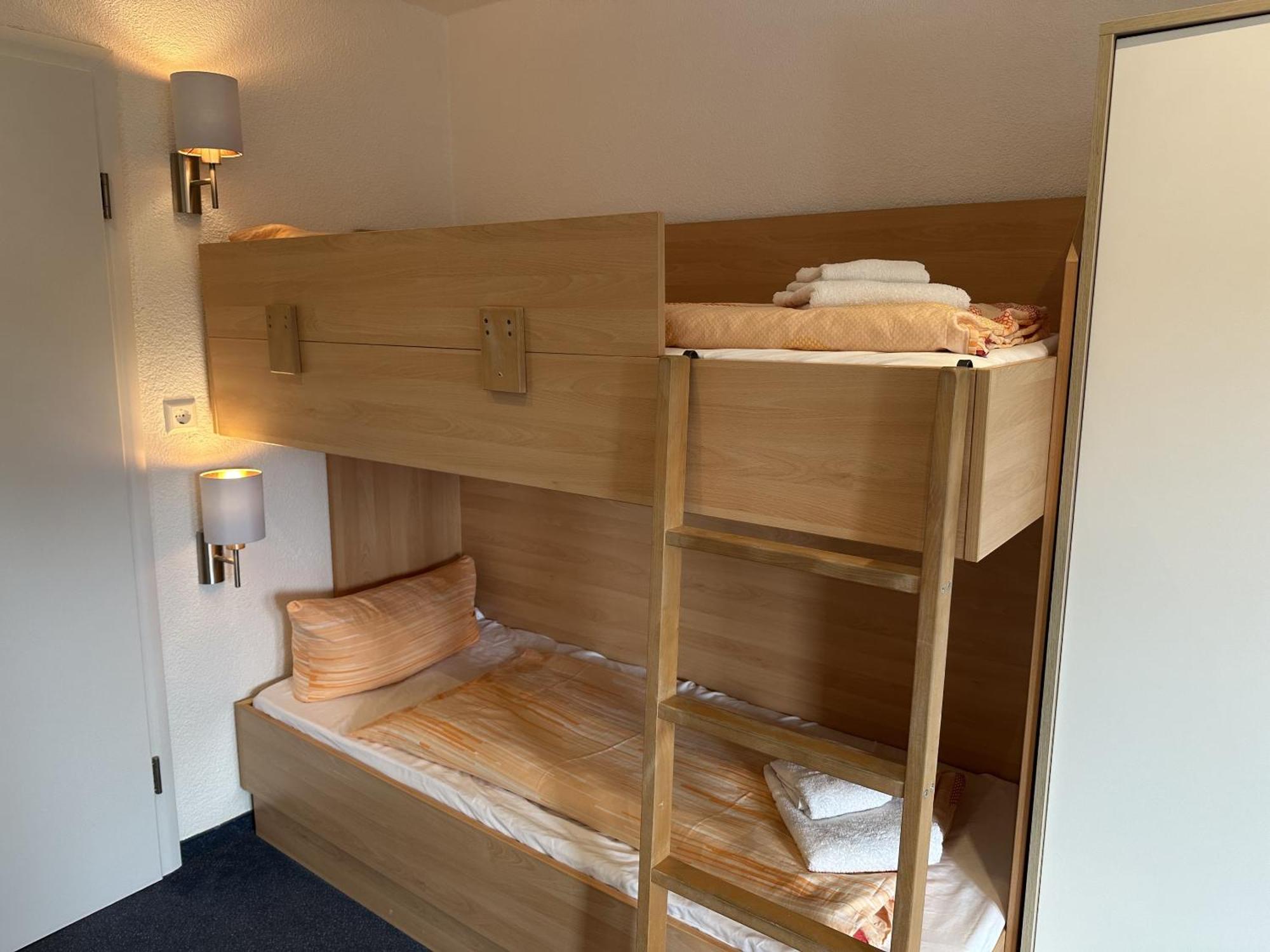 Quadruple Room Private Bathroom