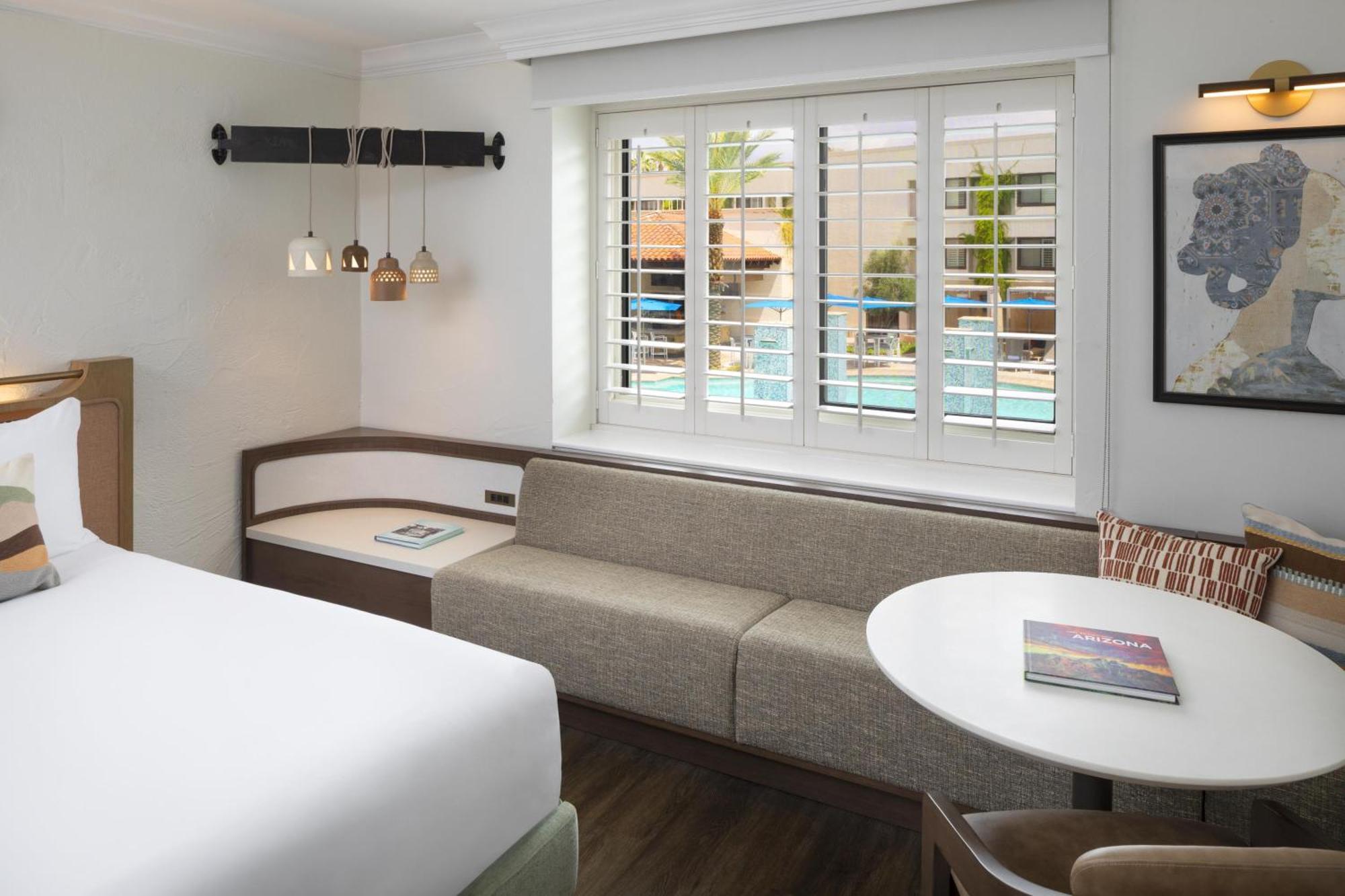 King Room Pool View