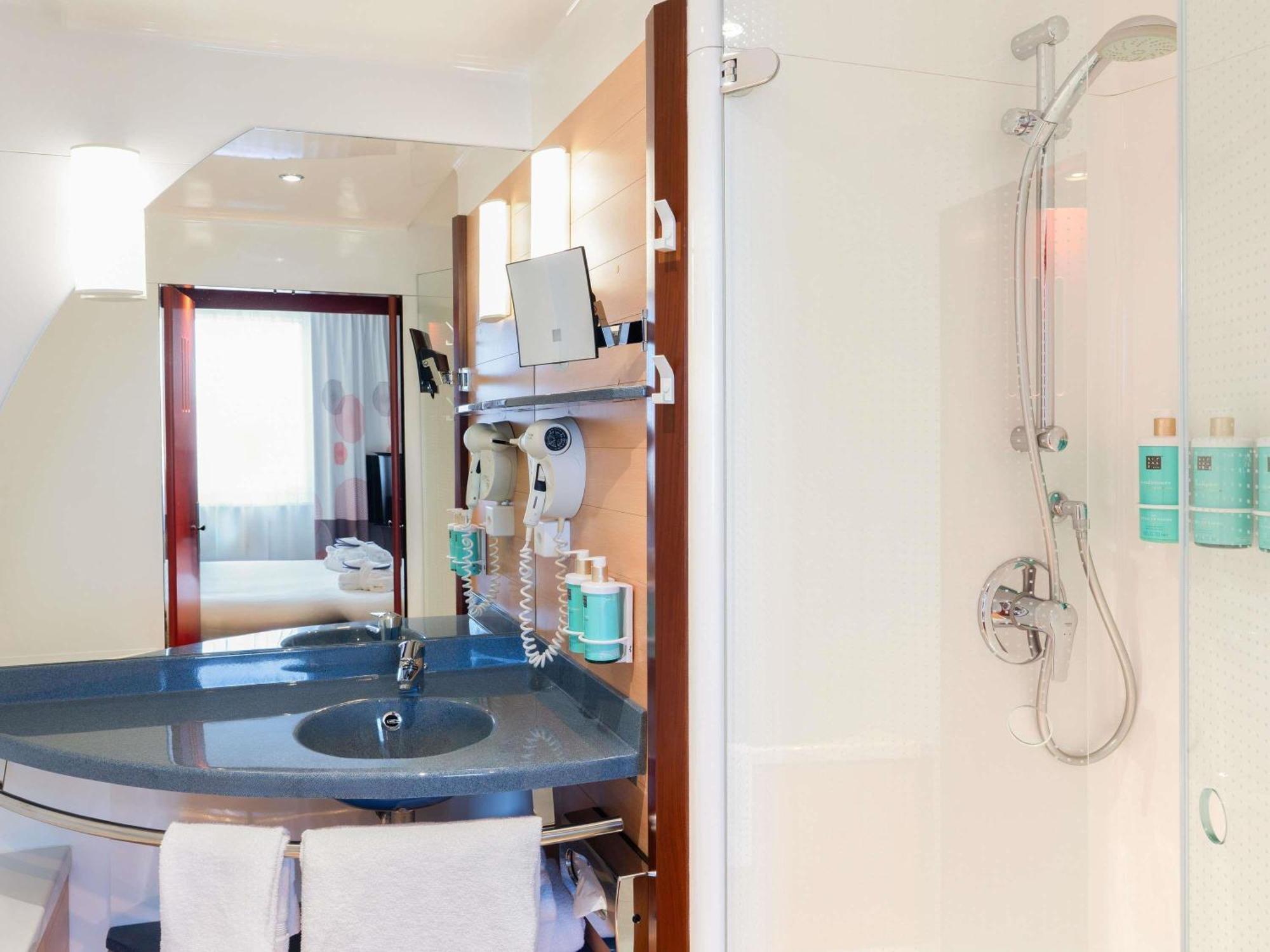 Executive King Suite