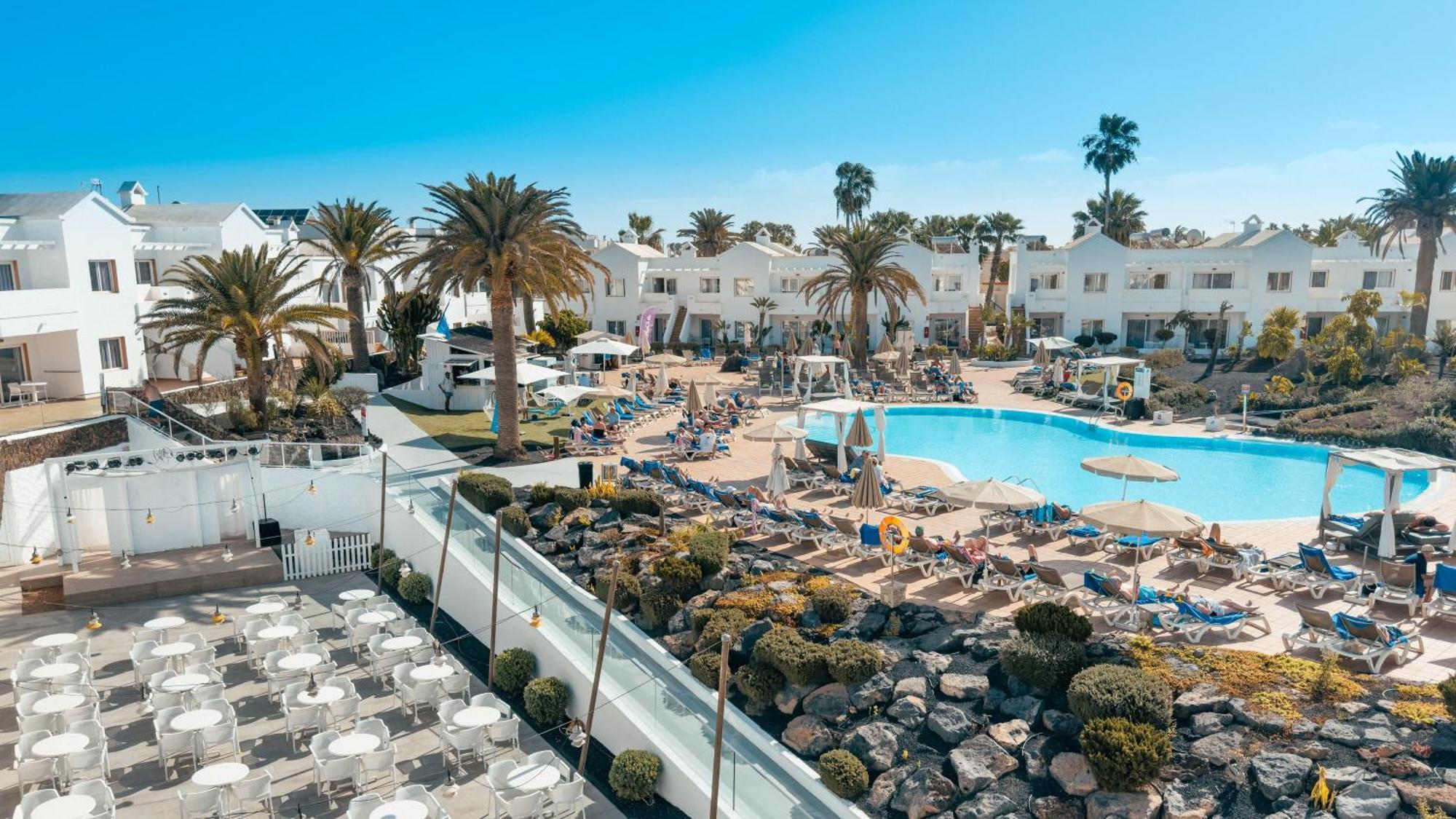 Double Room Pool View
