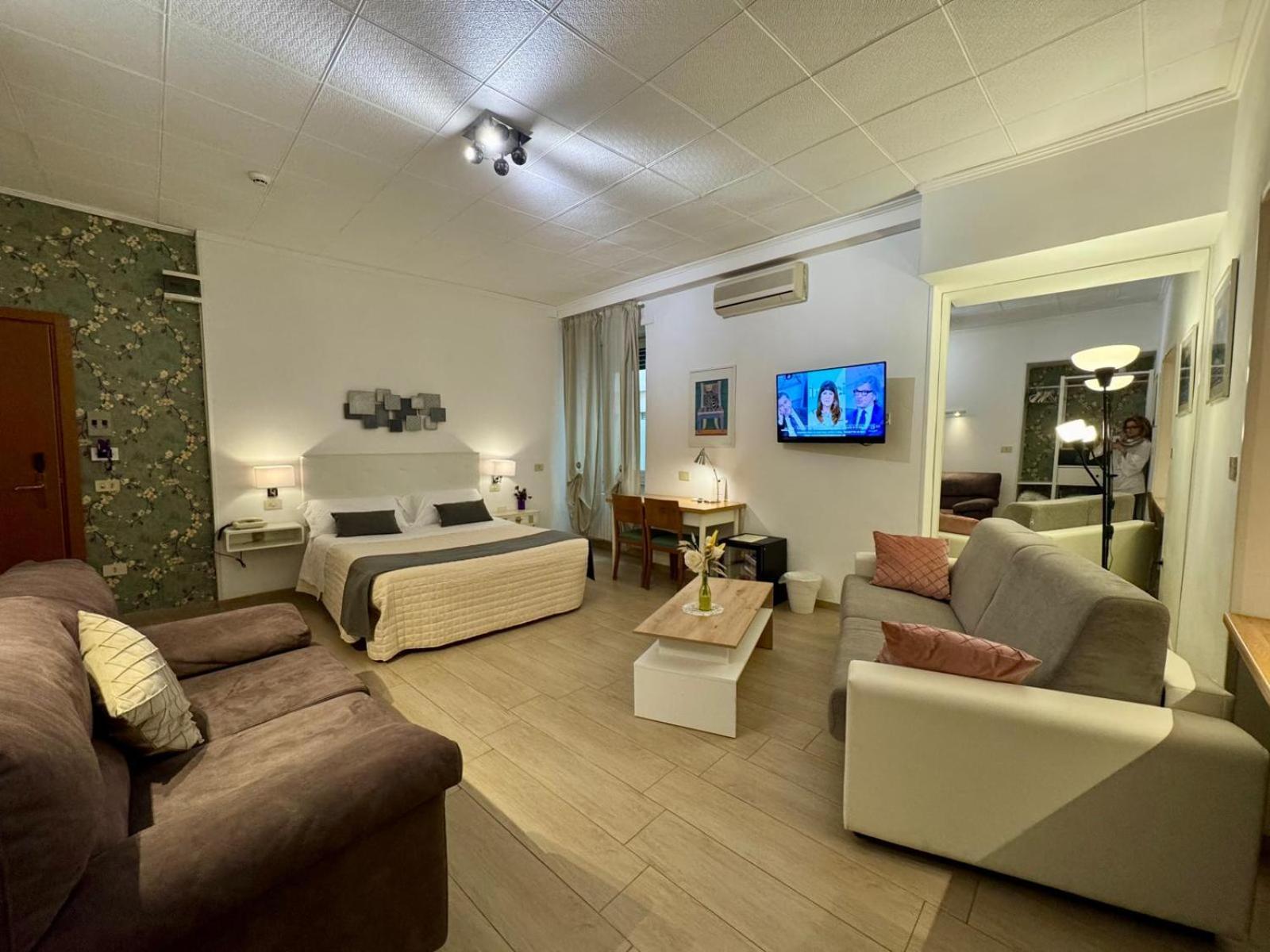Standard Quadruple Room