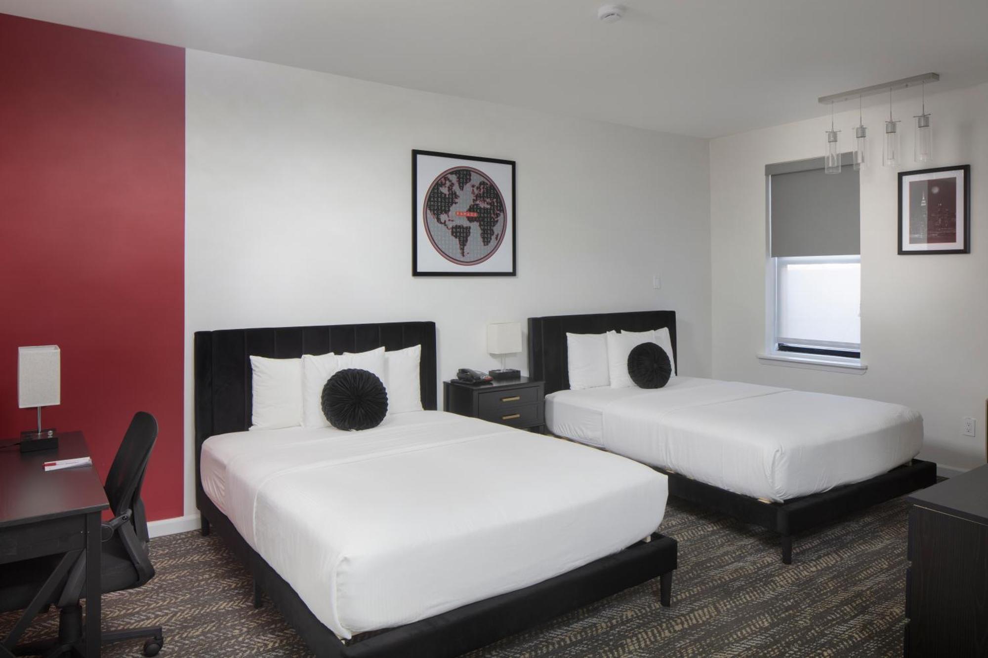 Queen Room Two Queen Beds Non-Smoking