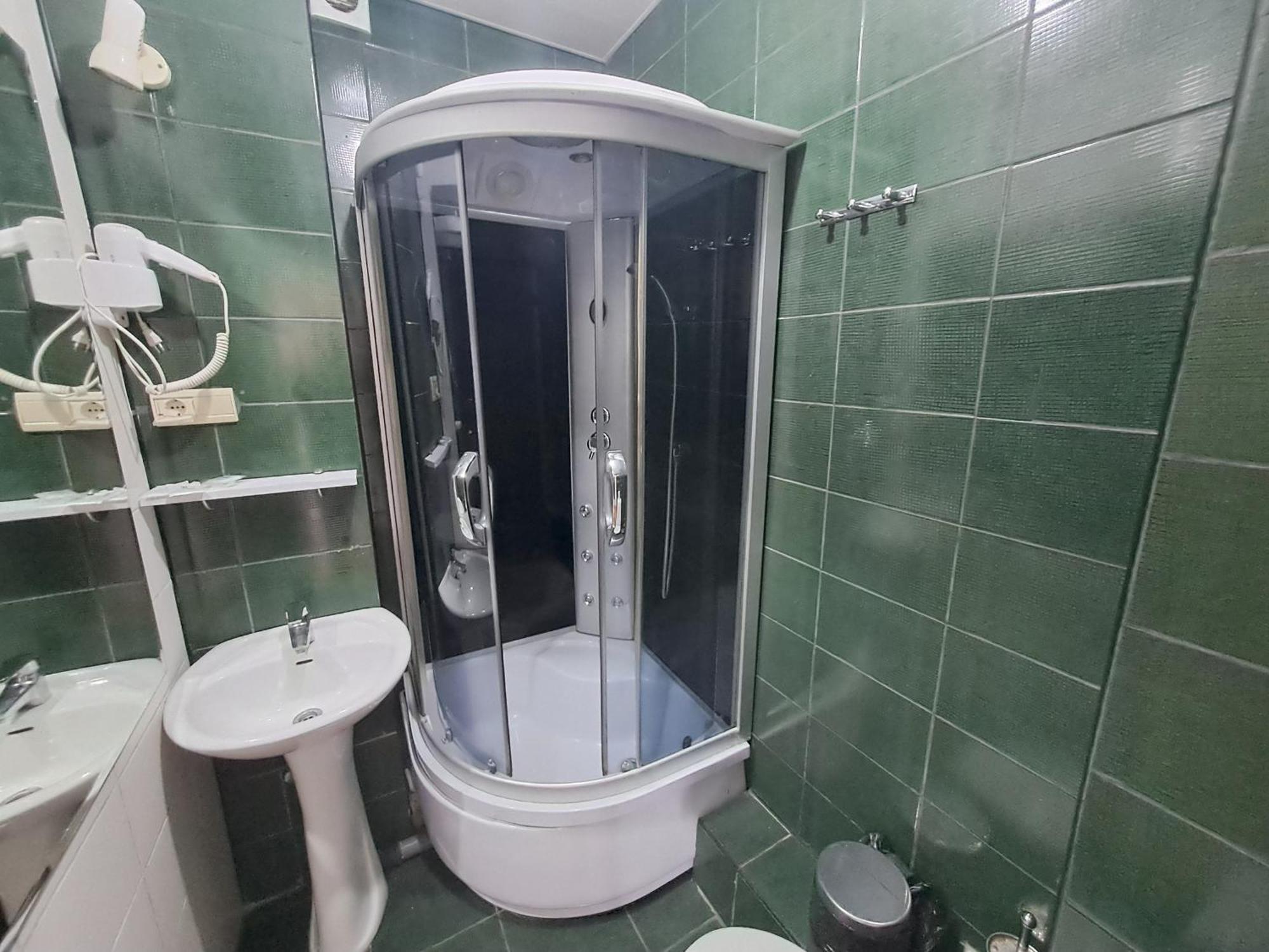 Classic Quadruple Room