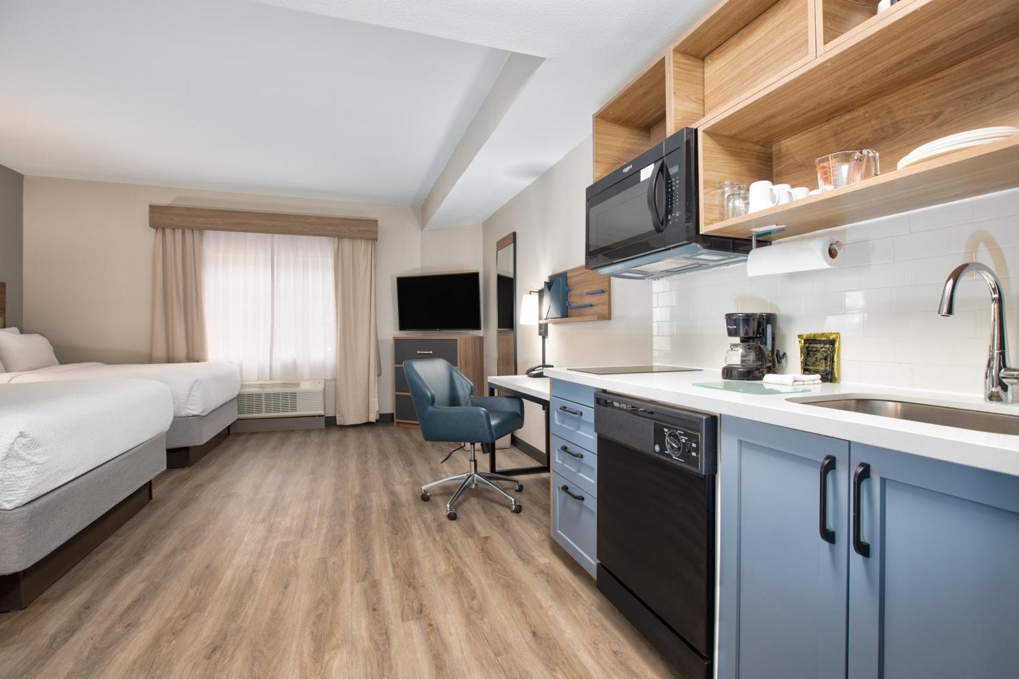 Studio Suite Two Queen Beds