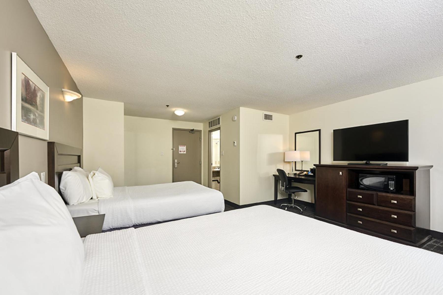 Queen Room Two Queen Beds