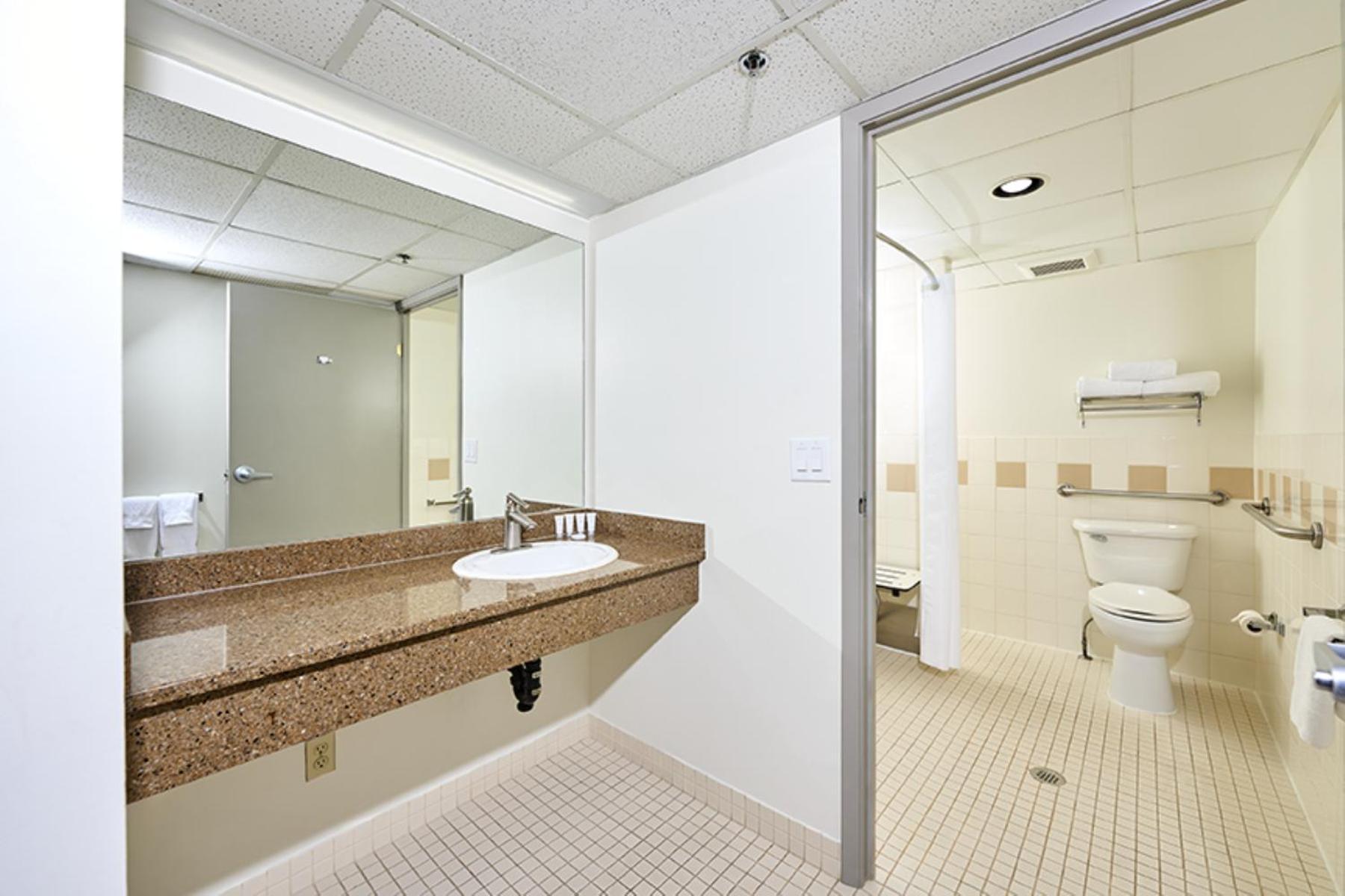 Queen Suite