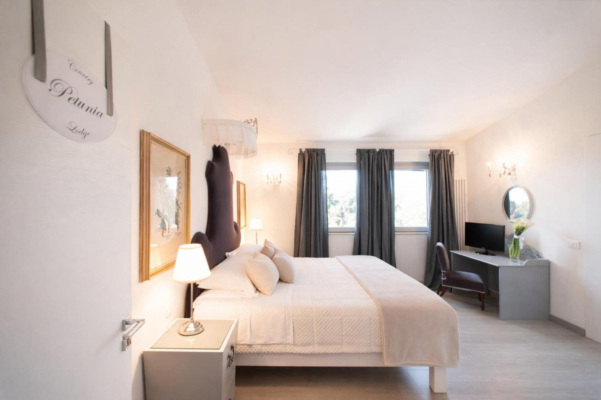 Superior Double or Twin Room Garden View