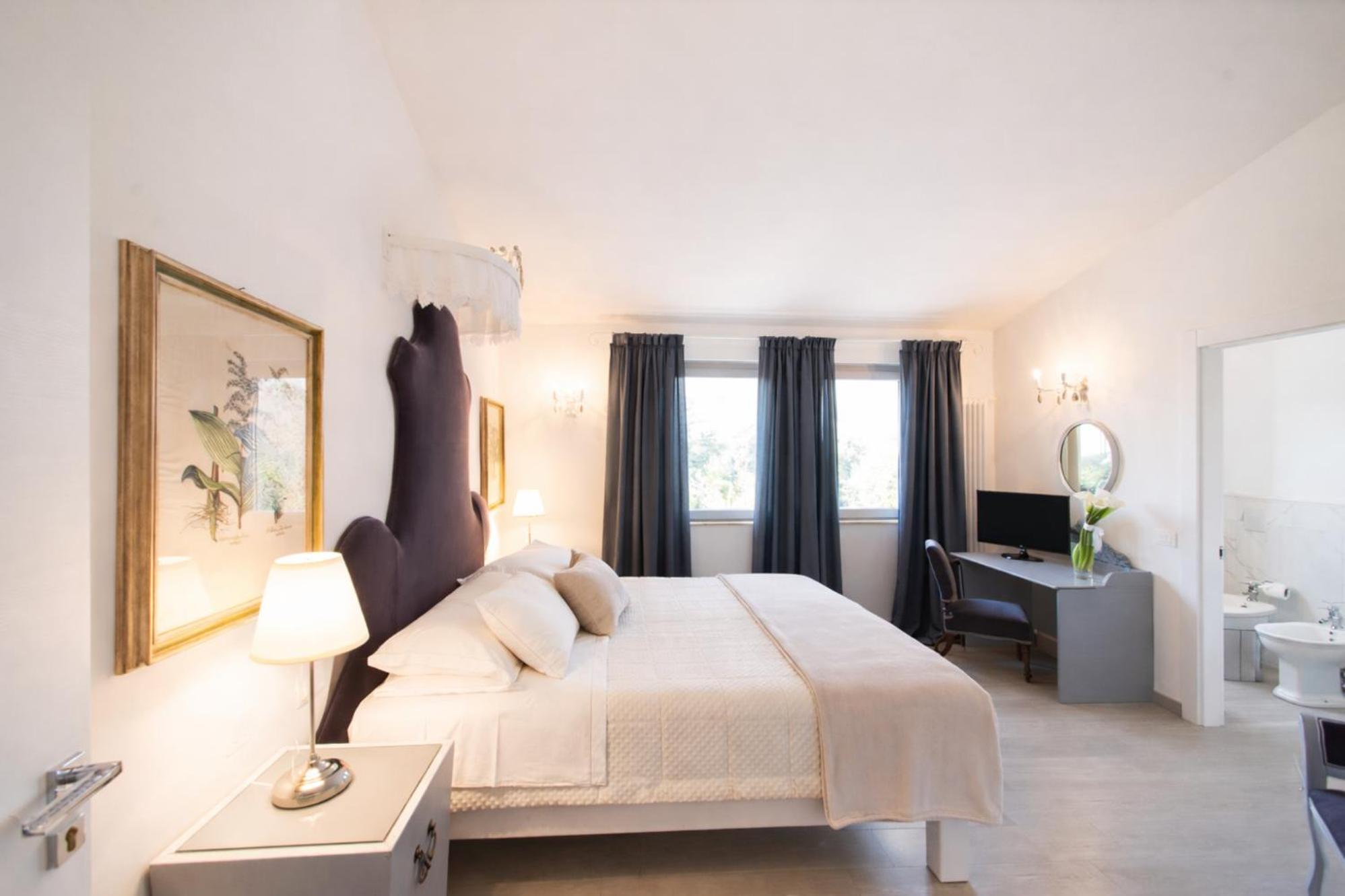 Superior Double or Twin Room Garden View